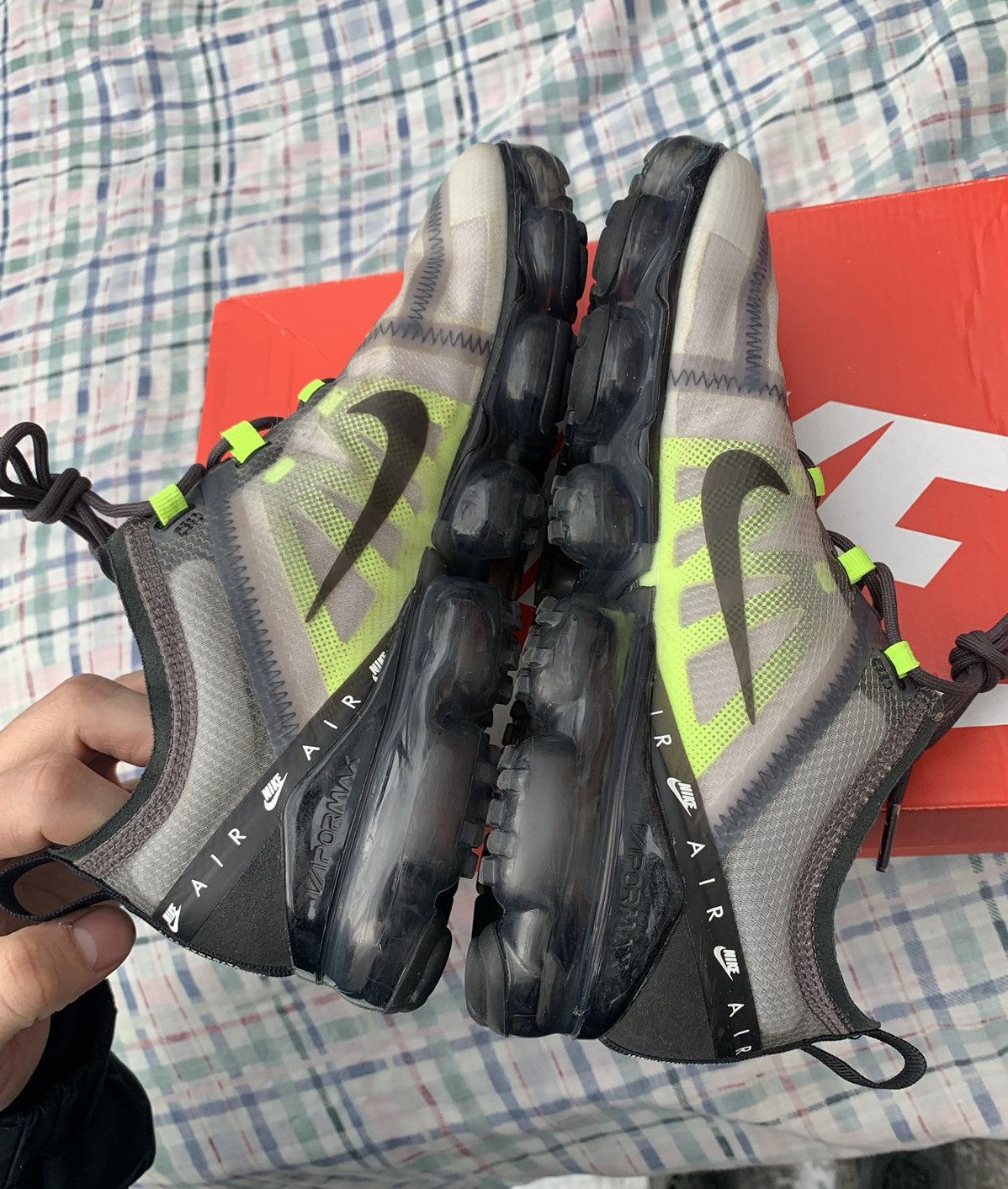 Nike Nike Air VaporMax 2019 Atmosphere Grey - Volt Size US 9 / EU 42 - 7 Thumbnail