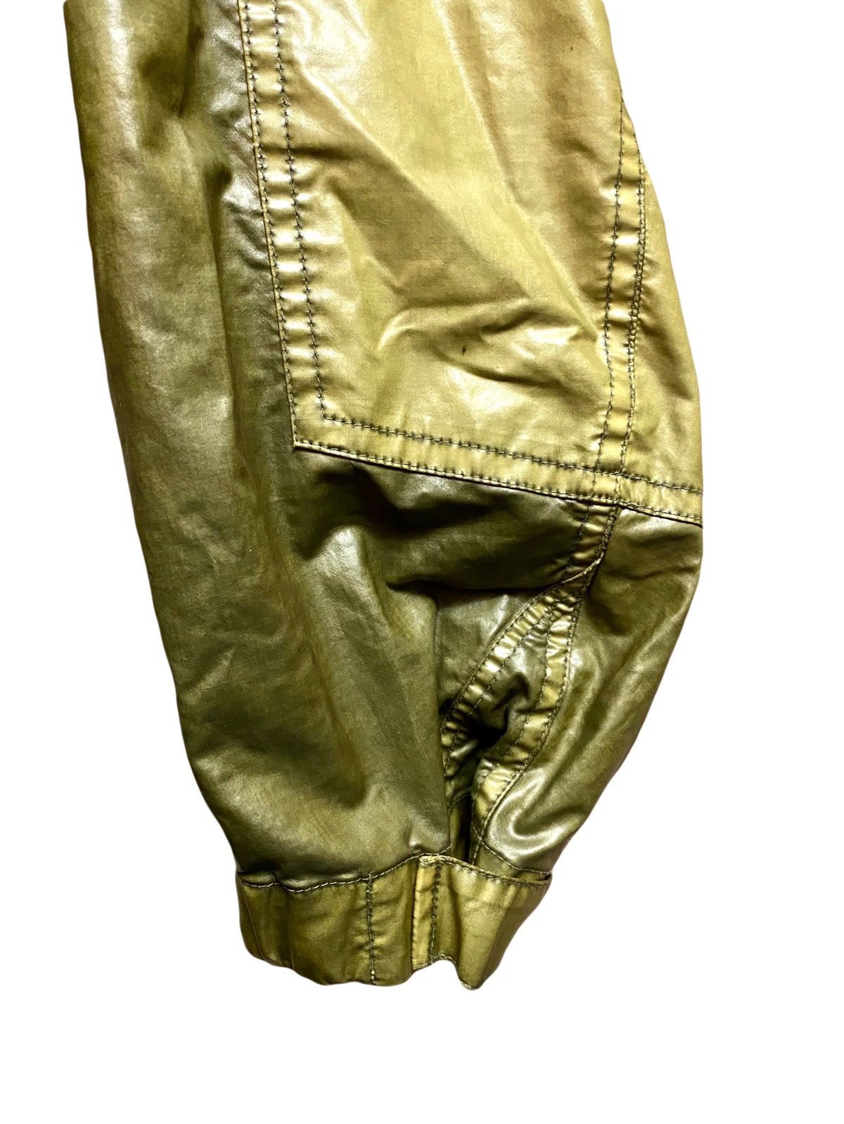 Dries Van Noten 1 of 1 Dries Van Noten runway fw 2021 cropped parka Size US M / EU 48-50 / 2 - 9 Thumbnail