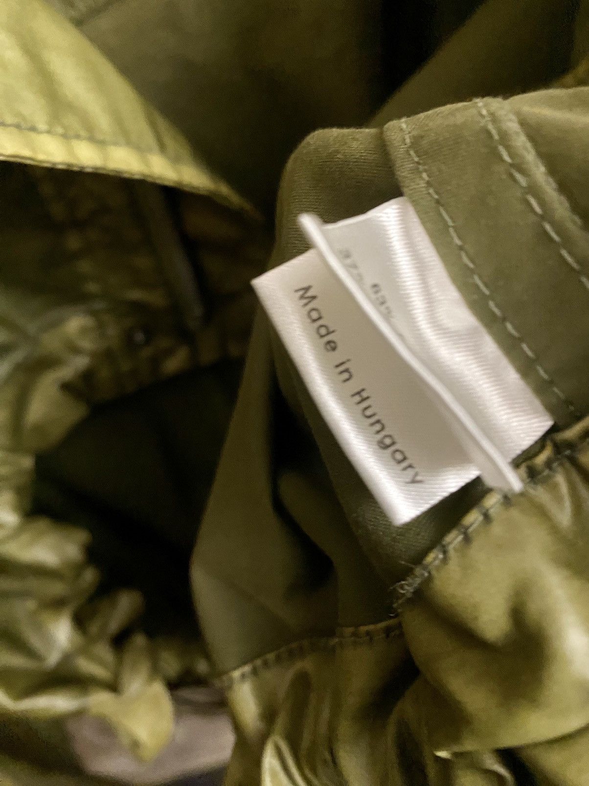 Dries Van Noten 1 of 1 Dries Van Noten runway fw 2021 cropped parka Size US M / EU 48-50 / 2 - 4 Thumbnail