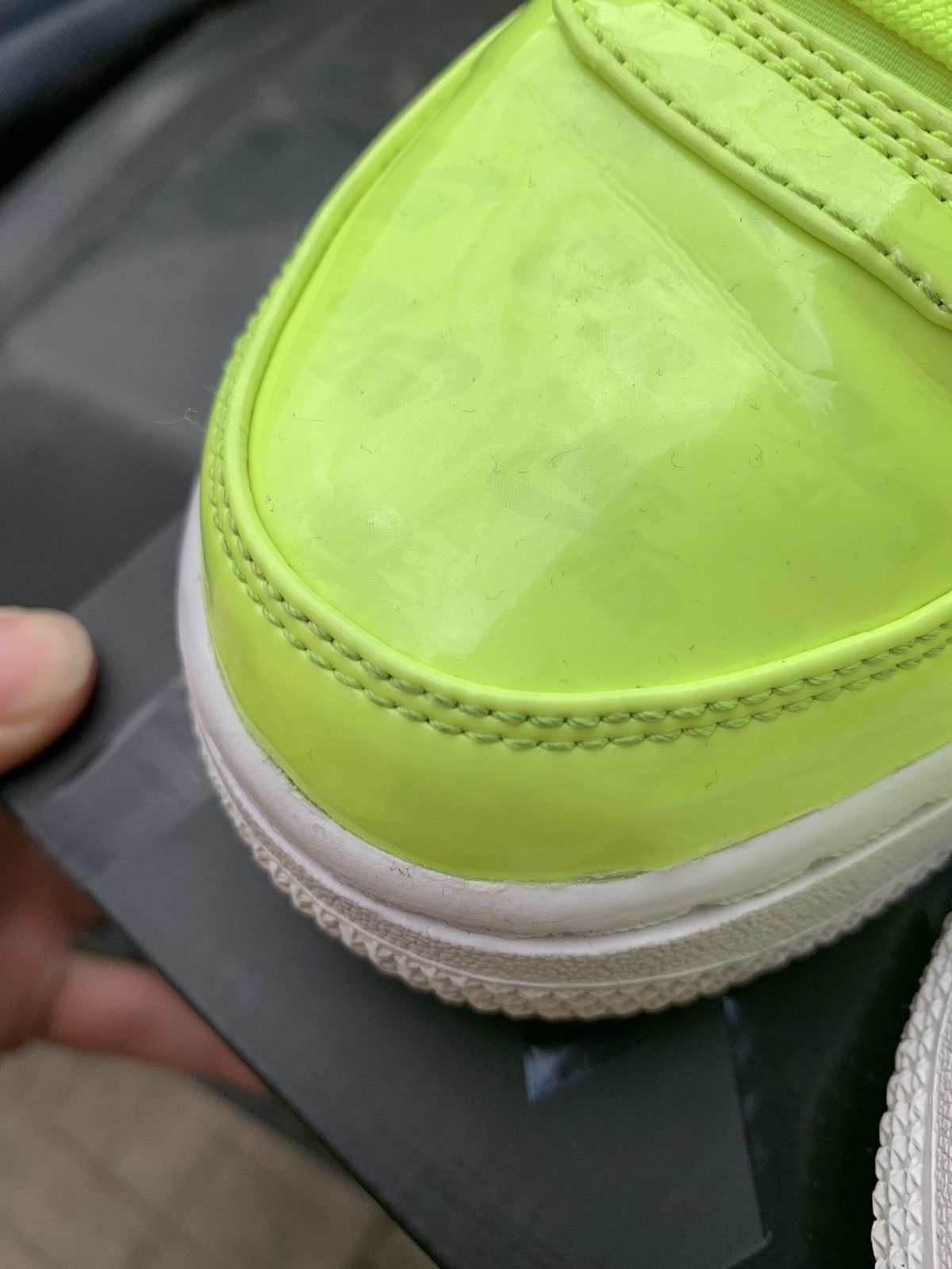 Nike Air Force One LV8 UV GS Volt Size US 5 / EU 37 - 3 Thumbnail