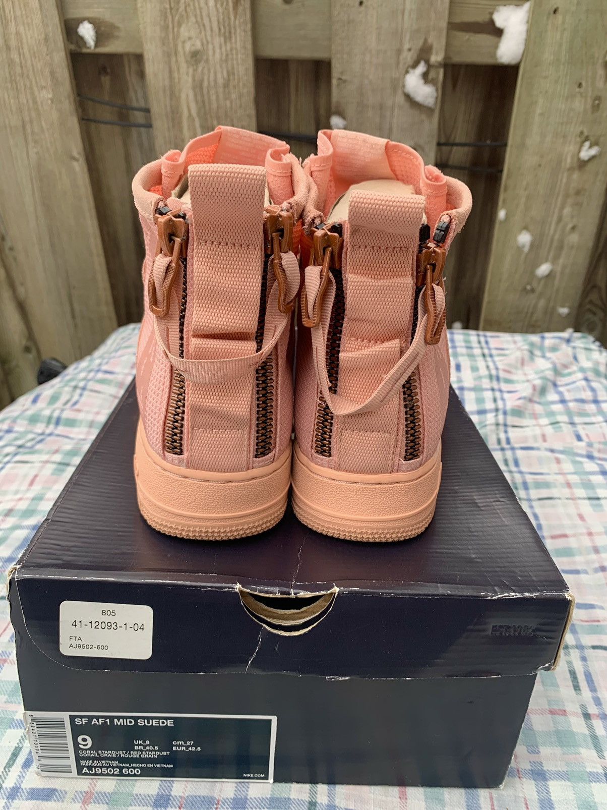 Nike Nike SF Air Force 1 Mid Coral Stardust Size US 9 / EU 42 - 4 Thumbnail
