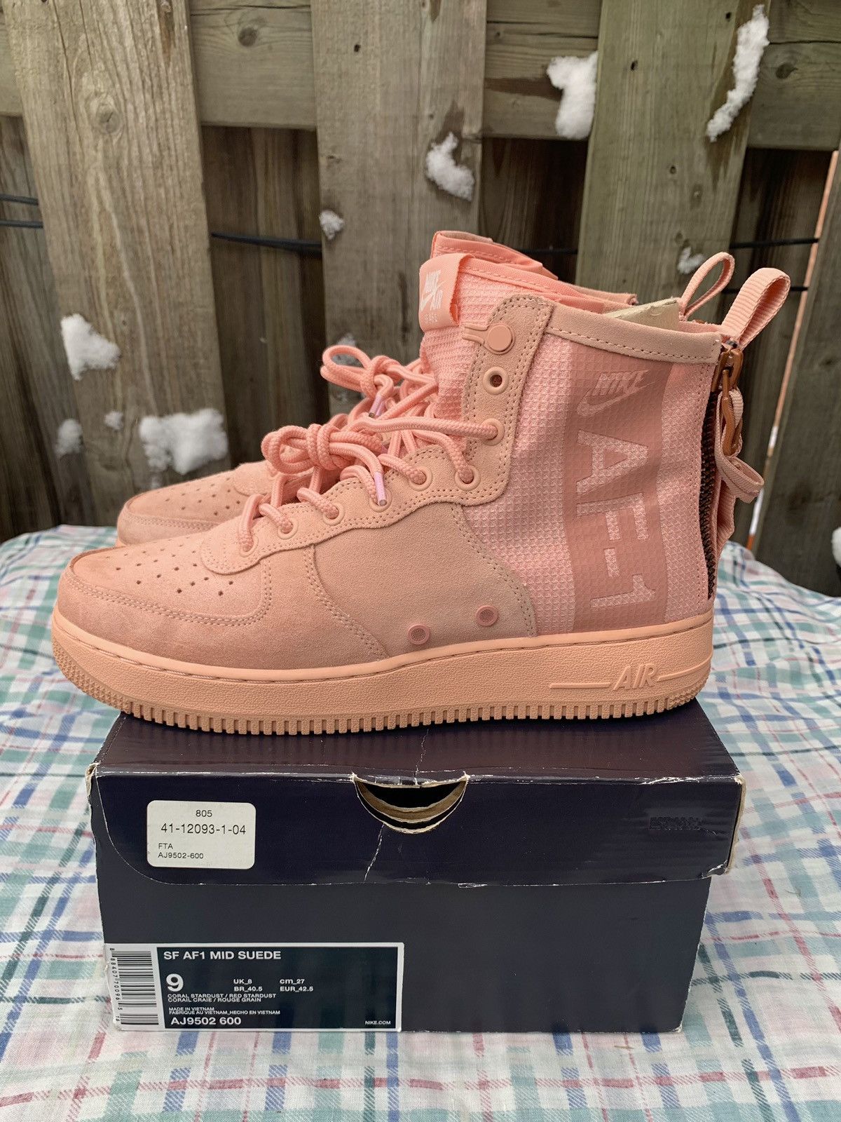 Nike sf air force 1 mid coral stardust clearance