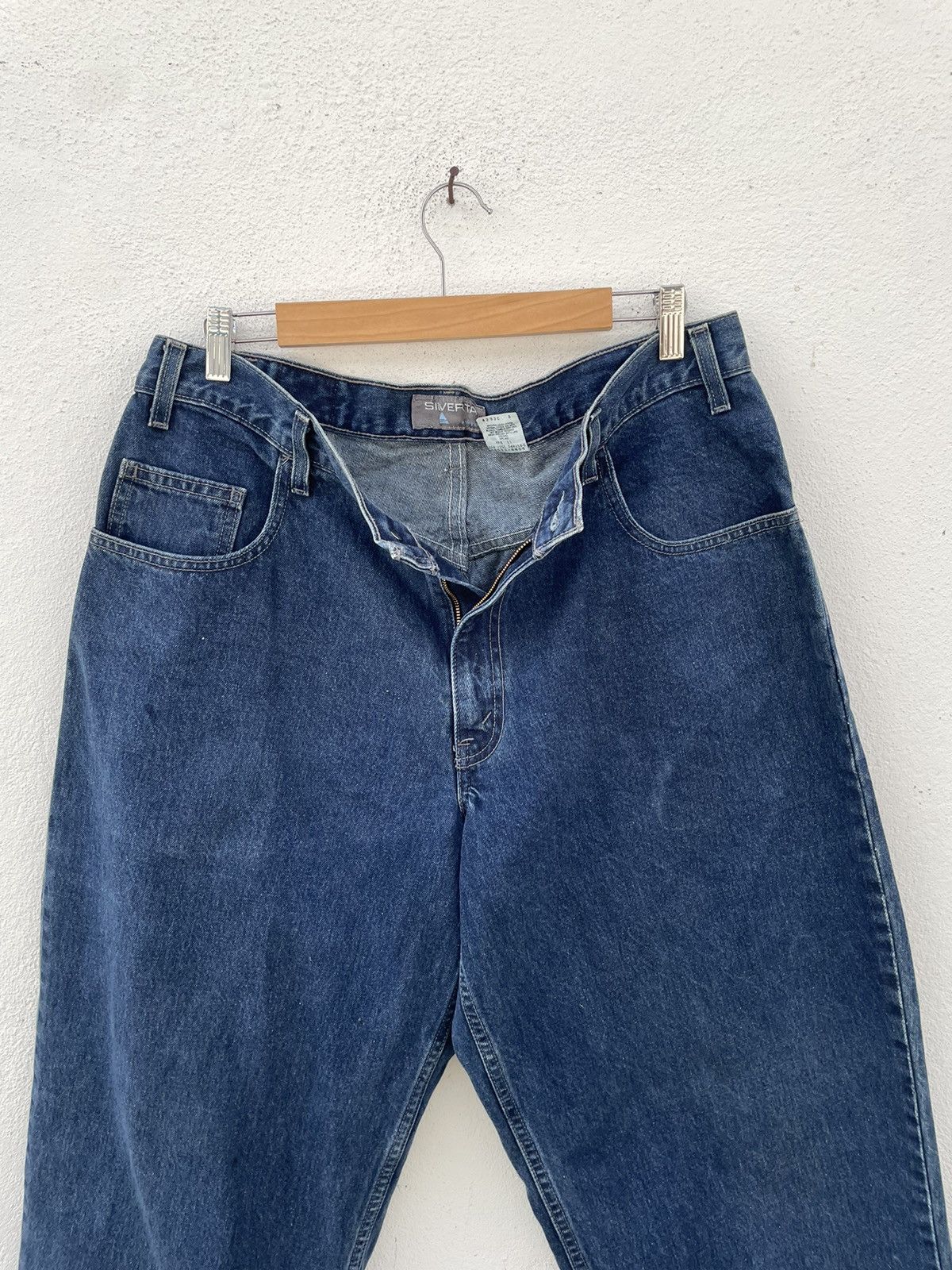 Levi's × Levi's Vintage Clothing Vintage Levi’s Silver Tab Baggy Fit Jeans Size US 36 / EU 52 - 2 Thumbnail