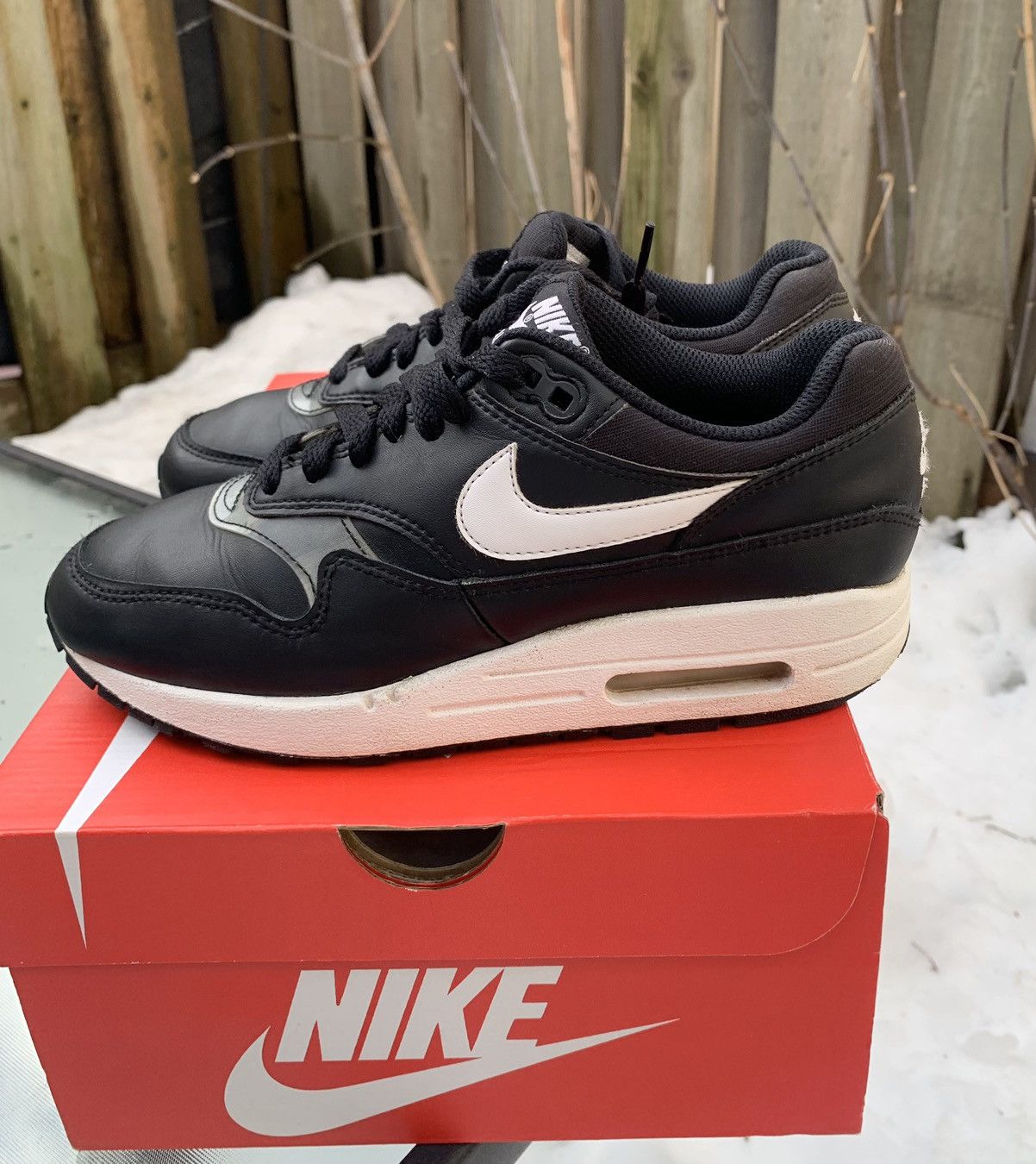 Nike Nike Air Max 1 Black / White Size US 5 / EU 37 - 10 Thumbnail
