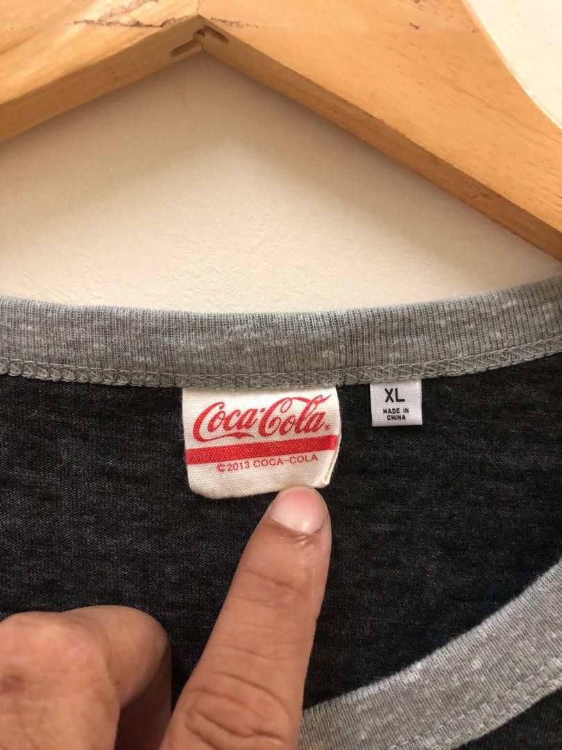 Coca Cola Uniqlo X Coca Cola Ringer Tshirt Size US XL / EU 56 / 4 - 3 Thumbnail