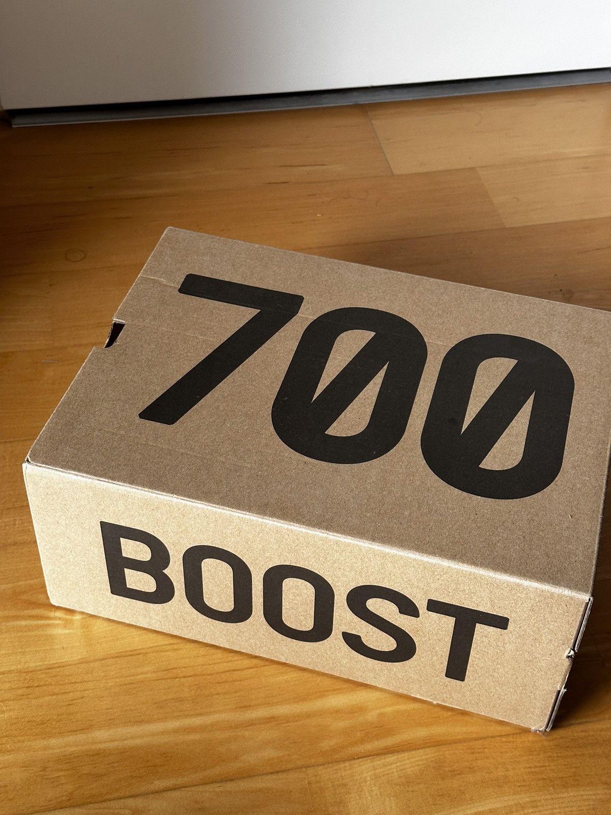 Adidas × Kanye West Yeezy Boost 700 V2 Vanta Size US 7 / EU 40 - 6 Thumbnail