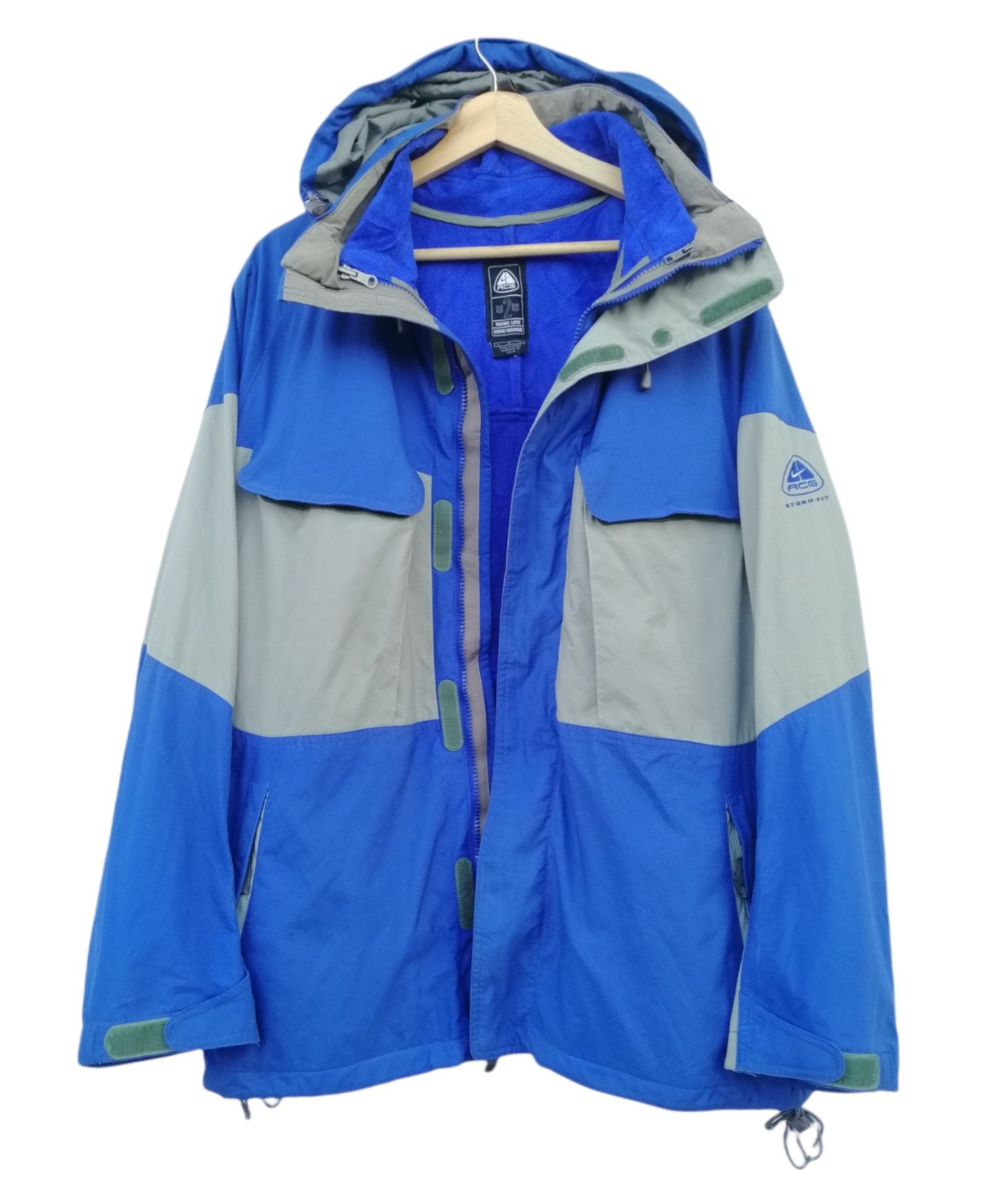 Japanese Brand Nike ACG Storm-FIT ADV Hiking Jacket Size US L / EU 52-54 / 3 - 11 Thumbnail