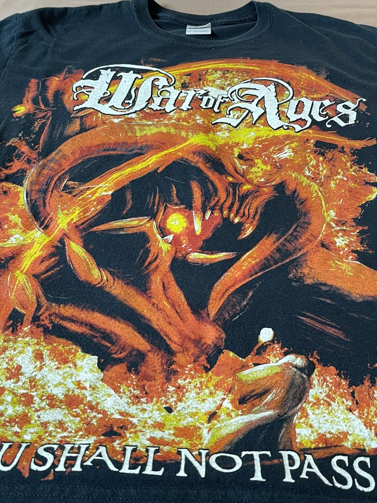 Band Tees × Vintage Vintage War of Ages Band Tee Size US M / EU 48-50 / 2 - 1 Thumbnail