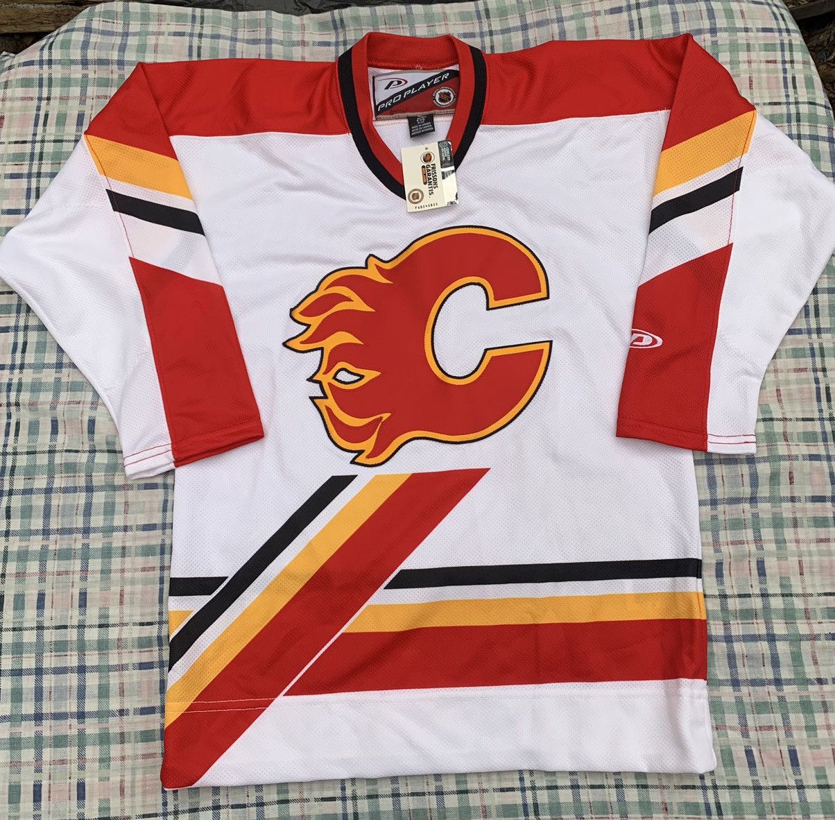 NHL Vintage Calgary Flames NHL Jersey Size US XS / EU 42 / 0 - 1 Thumbnail