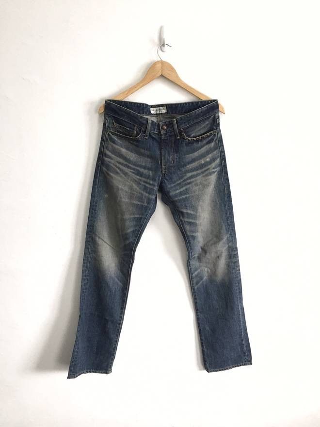 image of Vanquish Distressed Jeans in Blue, Men's (Size 33)