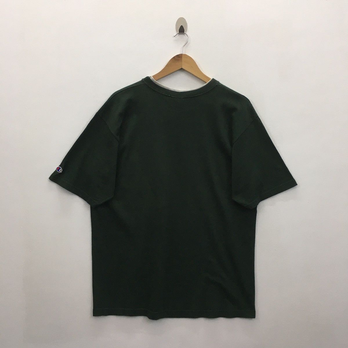 Champion Rare Vintage 90s CHAMPION Spellout Embroidery Tshirt Size US L / EU 52-54 / 3 - 6 Thumbnail