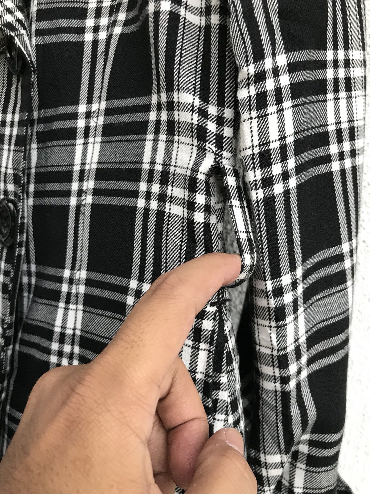 Japanese Brand Issue Industrio Du Vetement Checked Long Button Jacket Size US XS / EU 42 / 0 - 9 Thumbnail