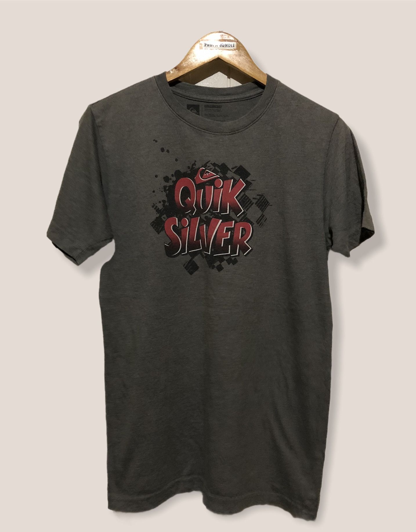 Quiksilver Quiksilver Tshirt Size US XL / EU 56 / 4 - 1 Thumbnail