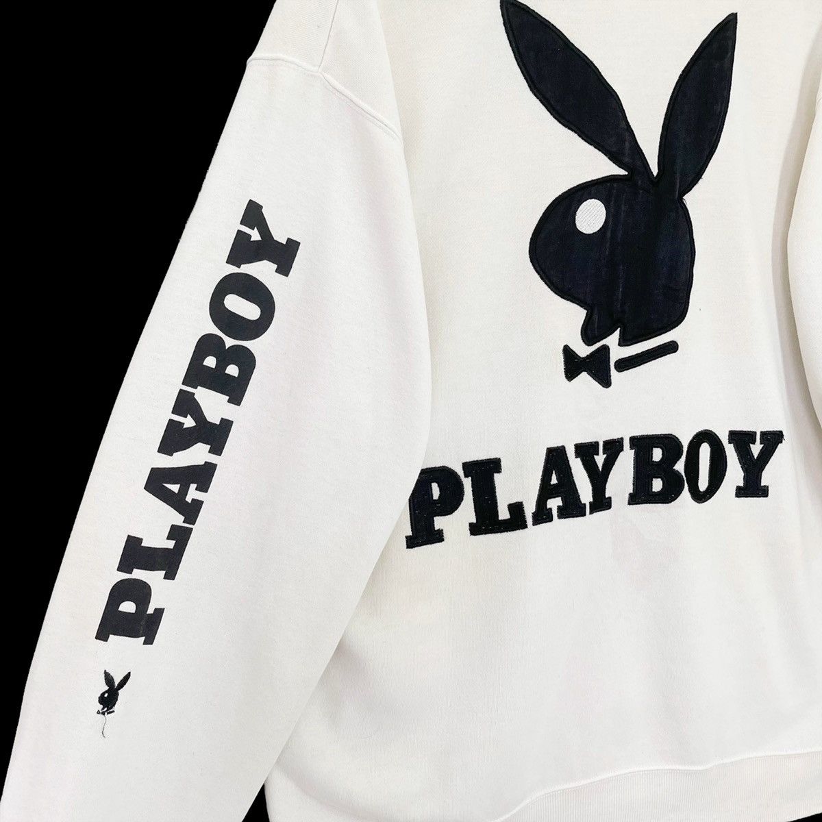 Playboy Vintage Playboy Embroidery Logo Crewneck Sweatshirt Size M Size US M / EU 48-50 / 2 - 5 Thumbnail