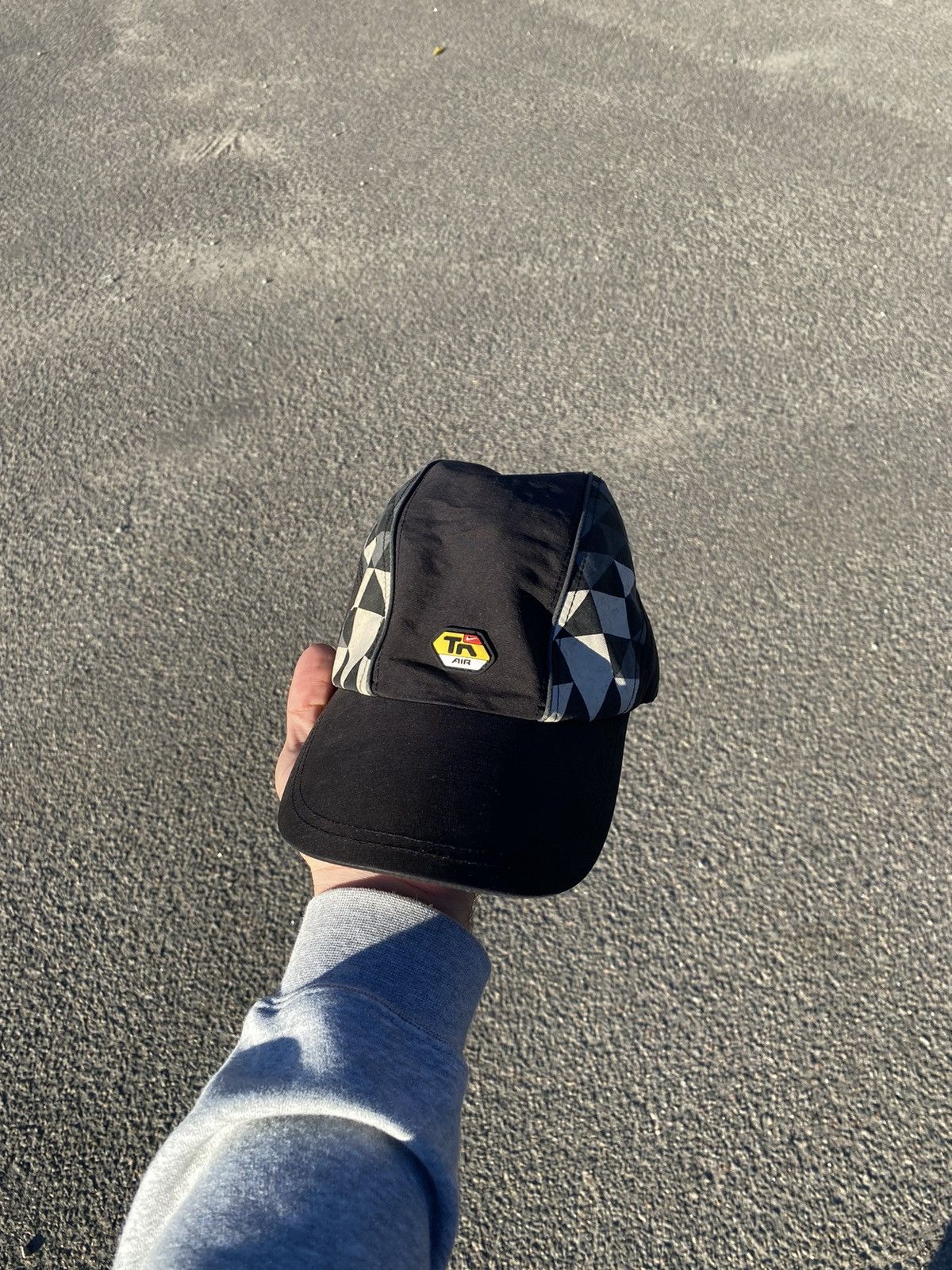 tn cap nike