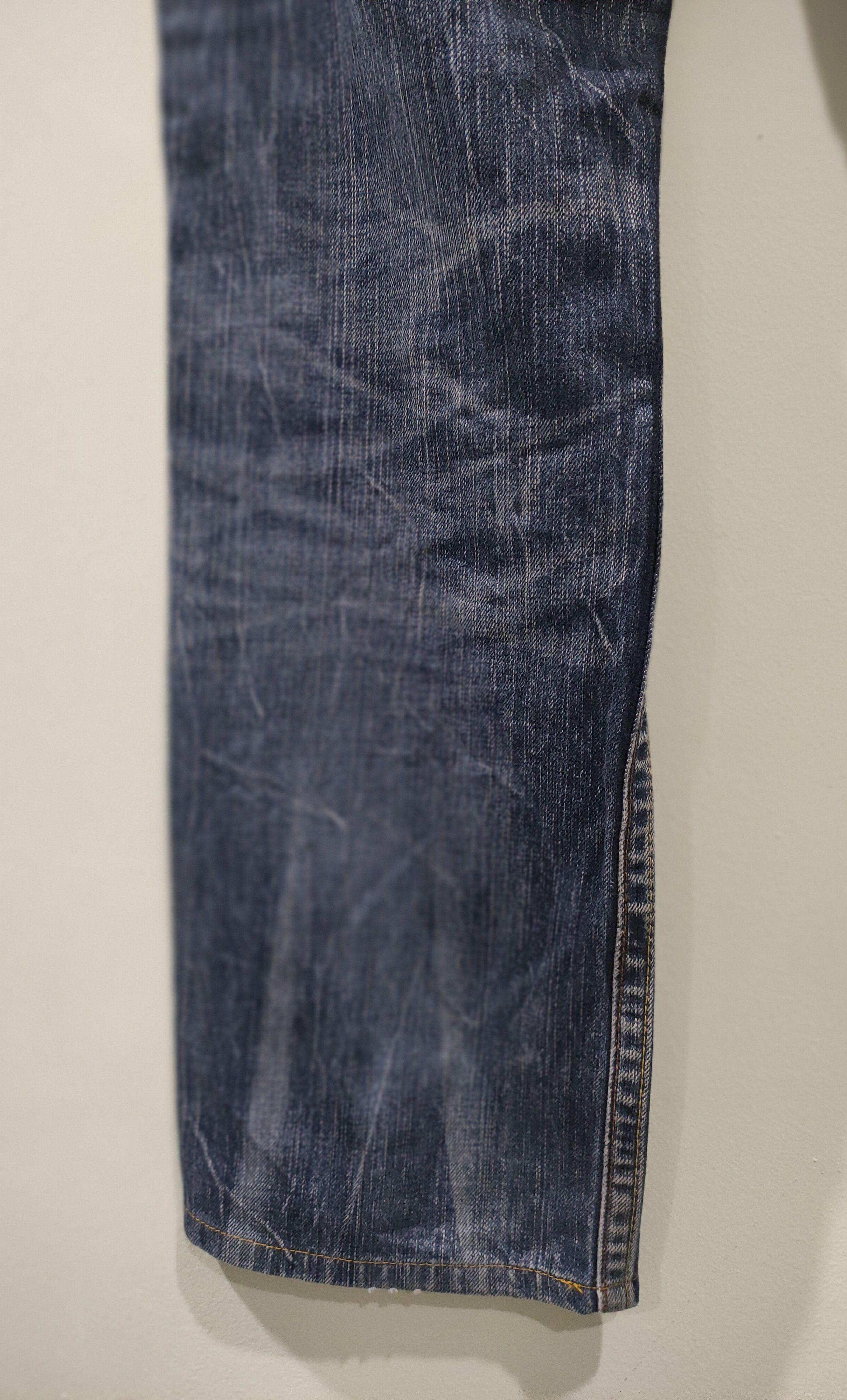 Levi's 🔥Flared 🔥Nice Distressed Levis's Denim🔥 Size US 31 - 12 Thumbnail