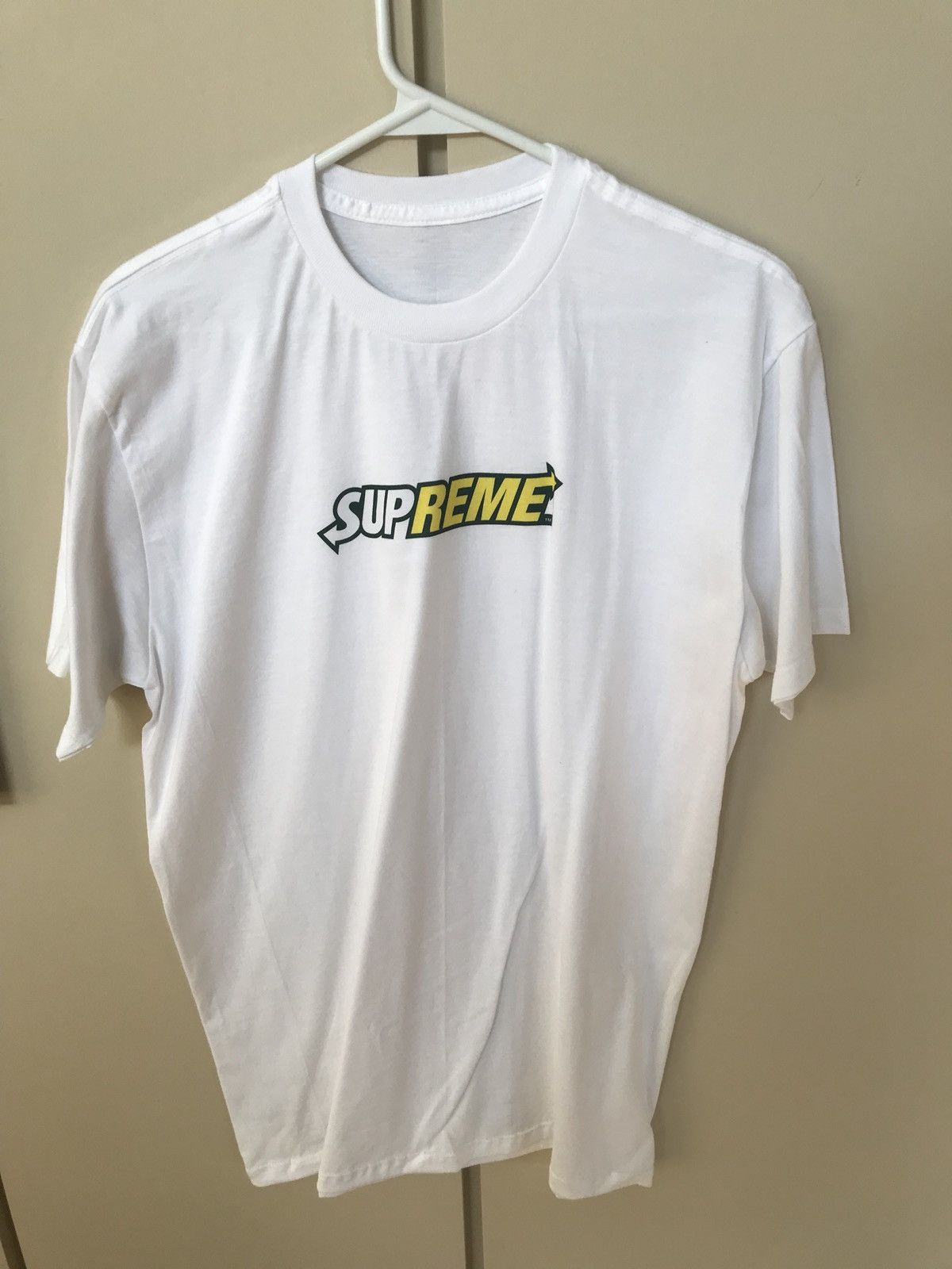 Supreme subway shop shirt