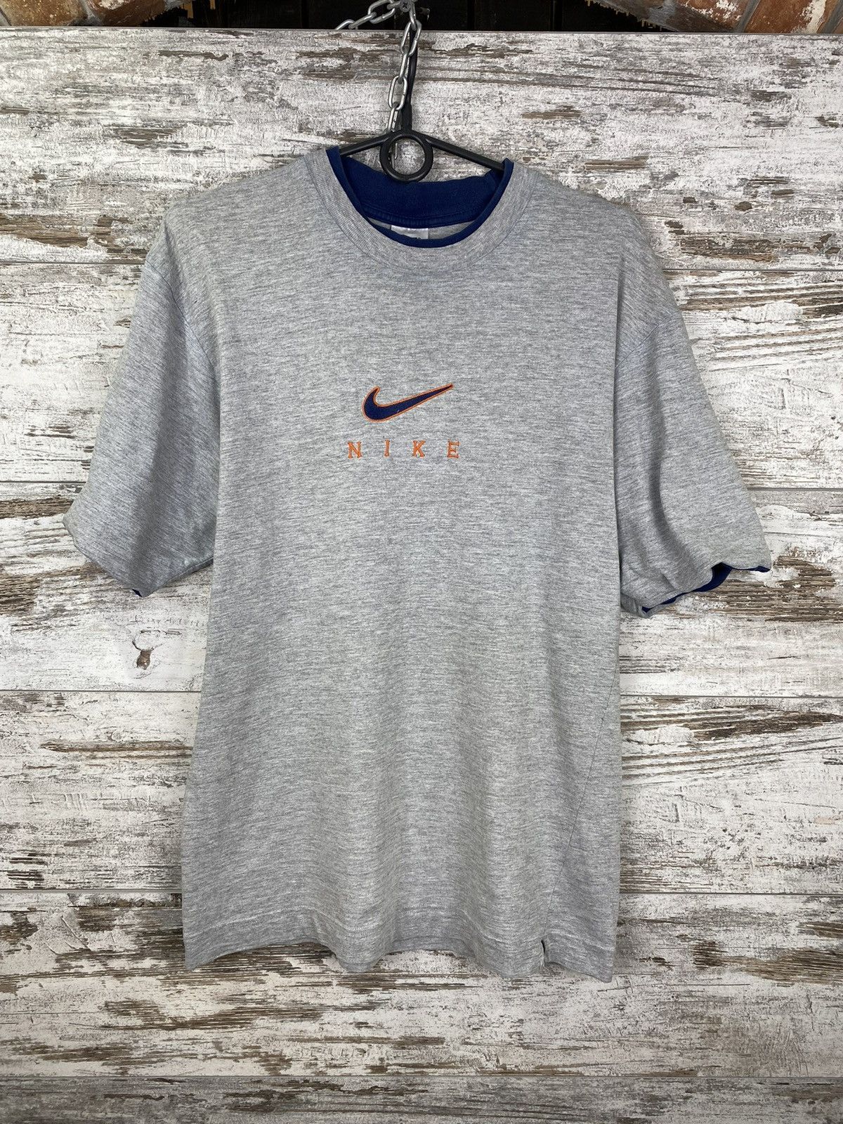 Nike Mens Vintage Nike T Shirt big logo y2k streetwear rare tee Size US S / EU 44-46 / 1 - 1 Thumbnail