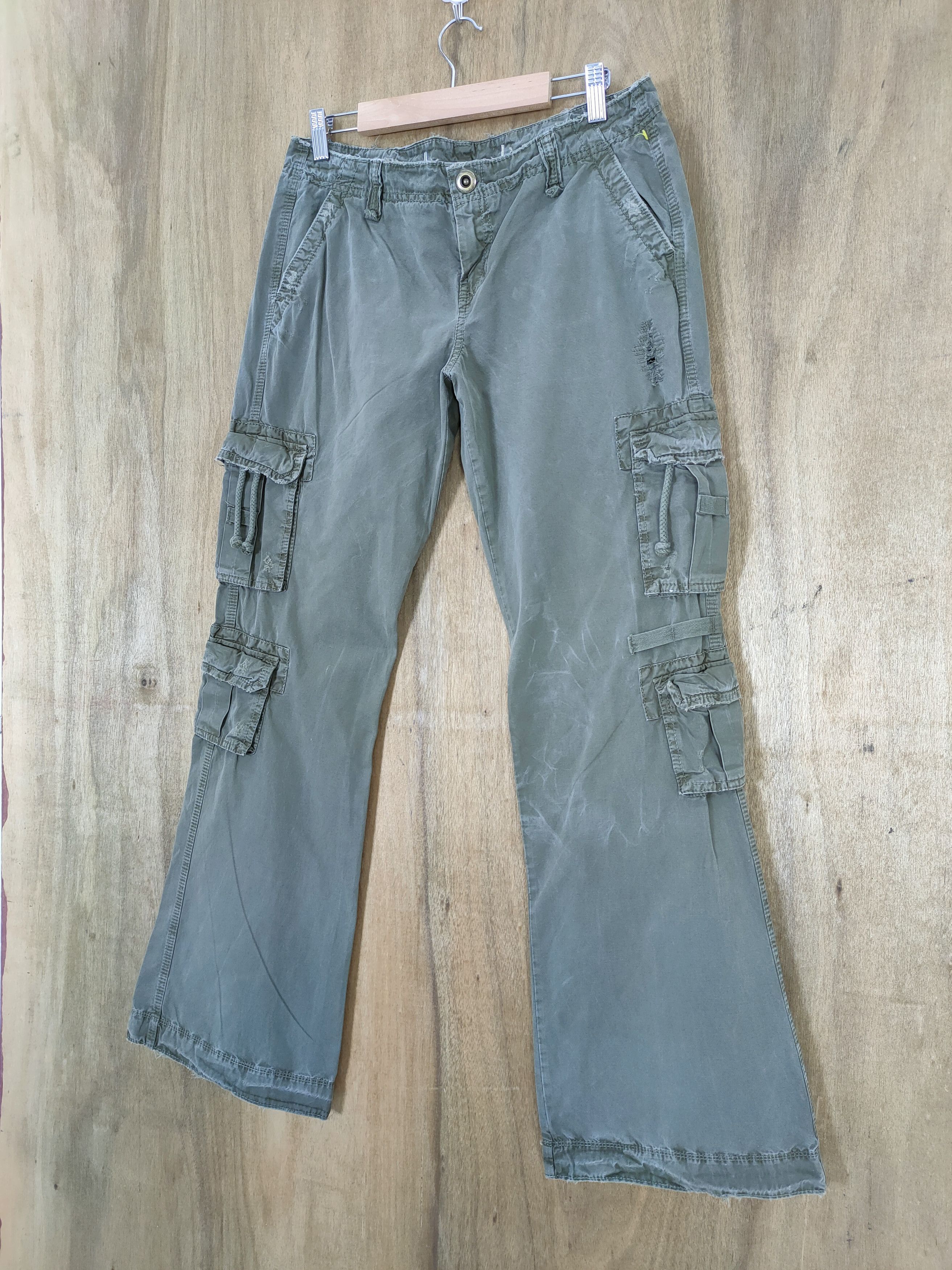 Japanese Brand VINTAGE JAPANESE BRAND FLARE CARGO PANTS Size US 30 / EU 46 - 10 Thumbnail
