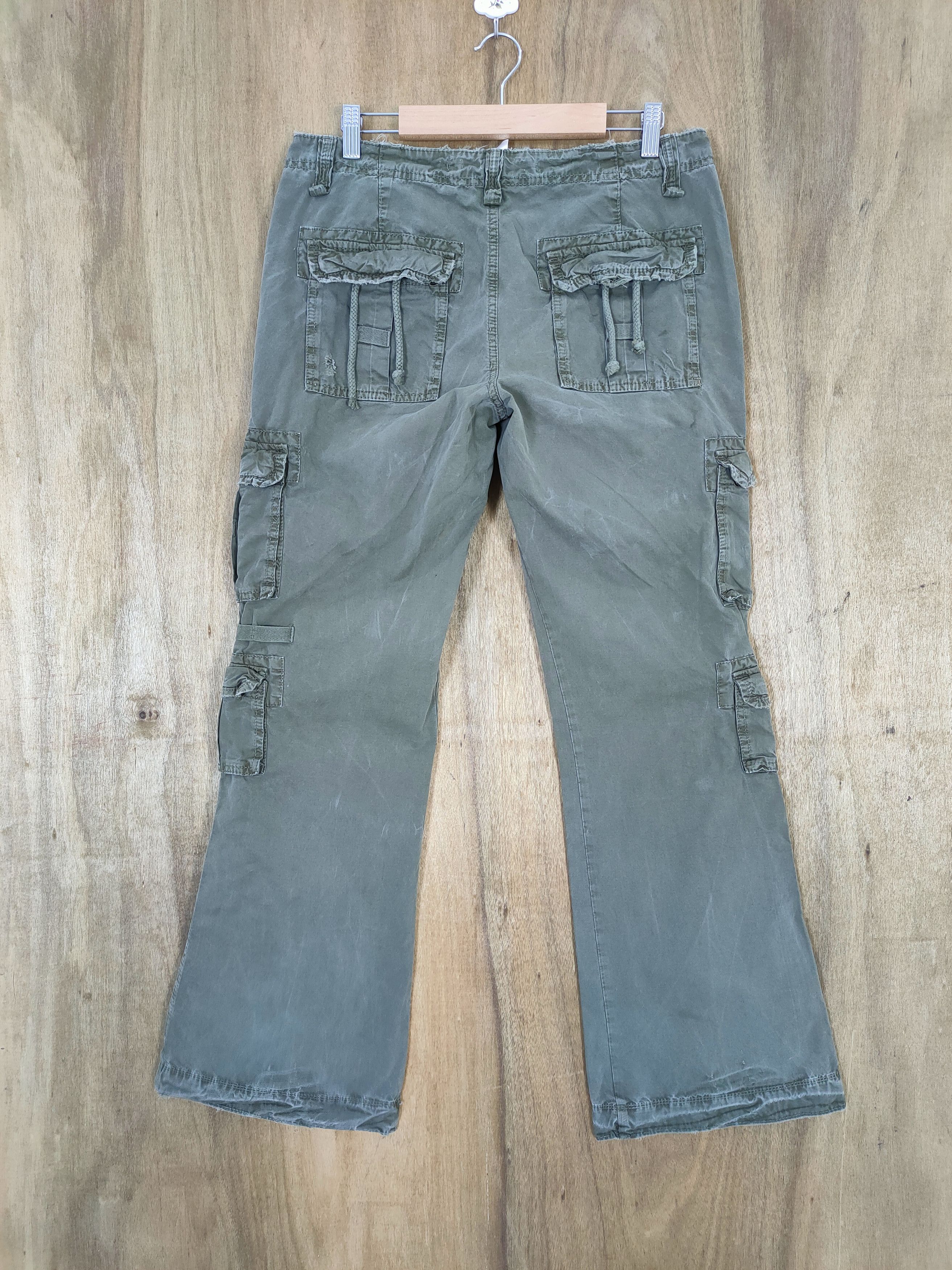 Japanese Brand VINTAGE JAPANESE BRAND FLARE CARGO PANTS Size US 30 / EU 46 - 11 Thumbnail