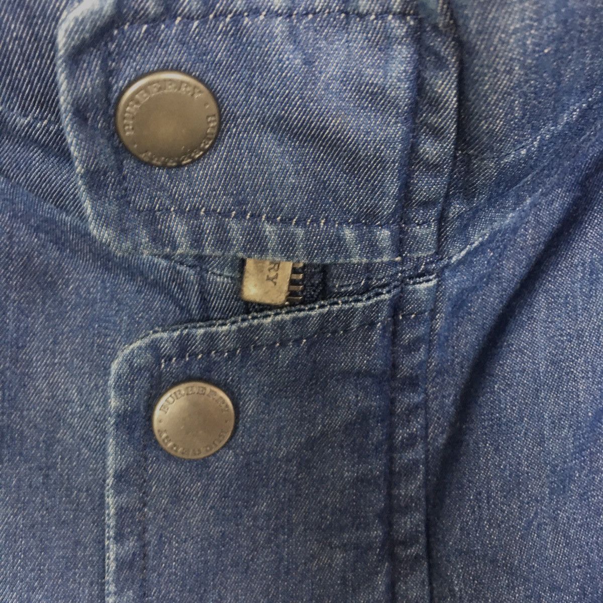 Burberry Burberry London Luxury Designer Denim Jacket Size US M / EU 48-50 / 2 - 7 Thumbnail