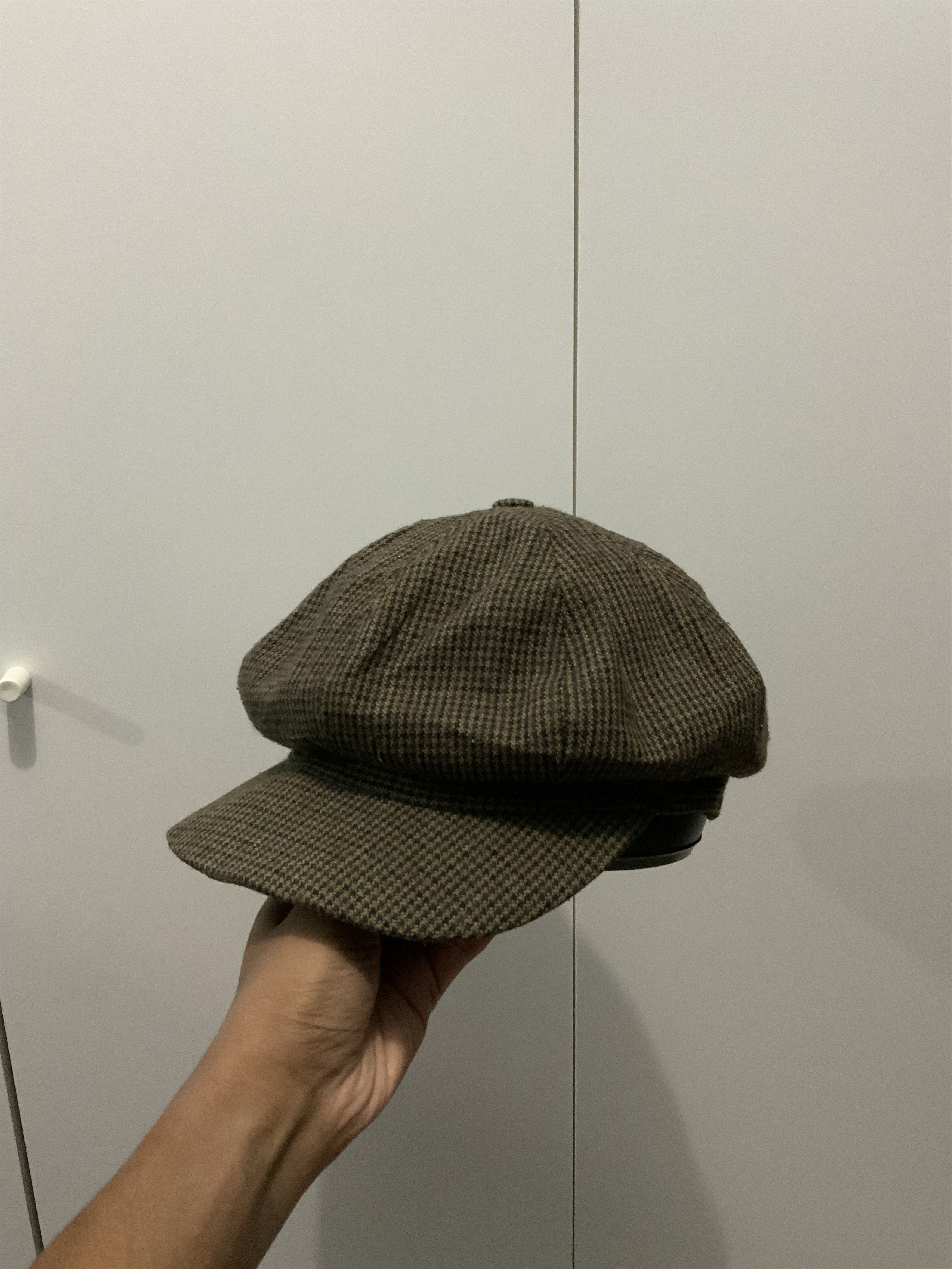 Japanese Brand Monogram Newsboy Street Fashion Cap Size ONE SIZE - 1 Thumbnail