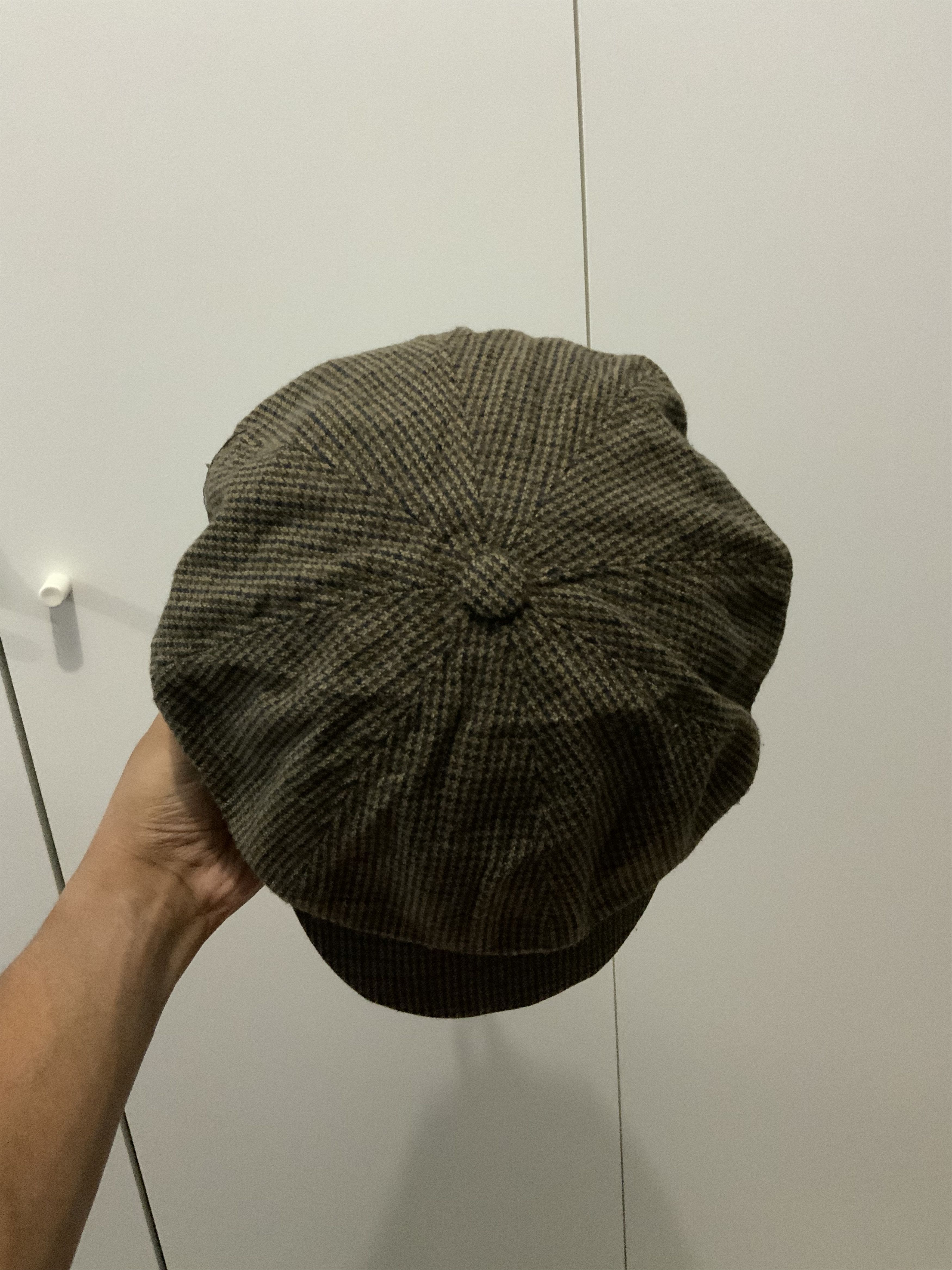 Japanese Brand Monogram Newsboy Street Fashion Cap Size ONE SIZE - 7 Thumbnail