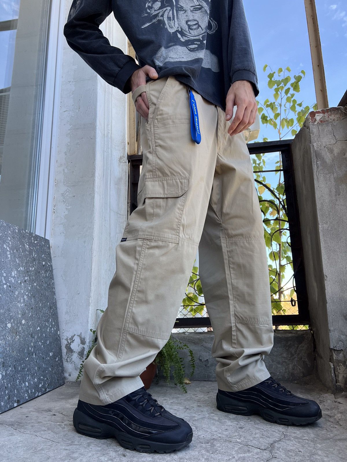 5.11 511 Tactical Pants Cargo Pants Multipocket baggy jnco style Size US 34 / EU 50 - 3 Thumbnail