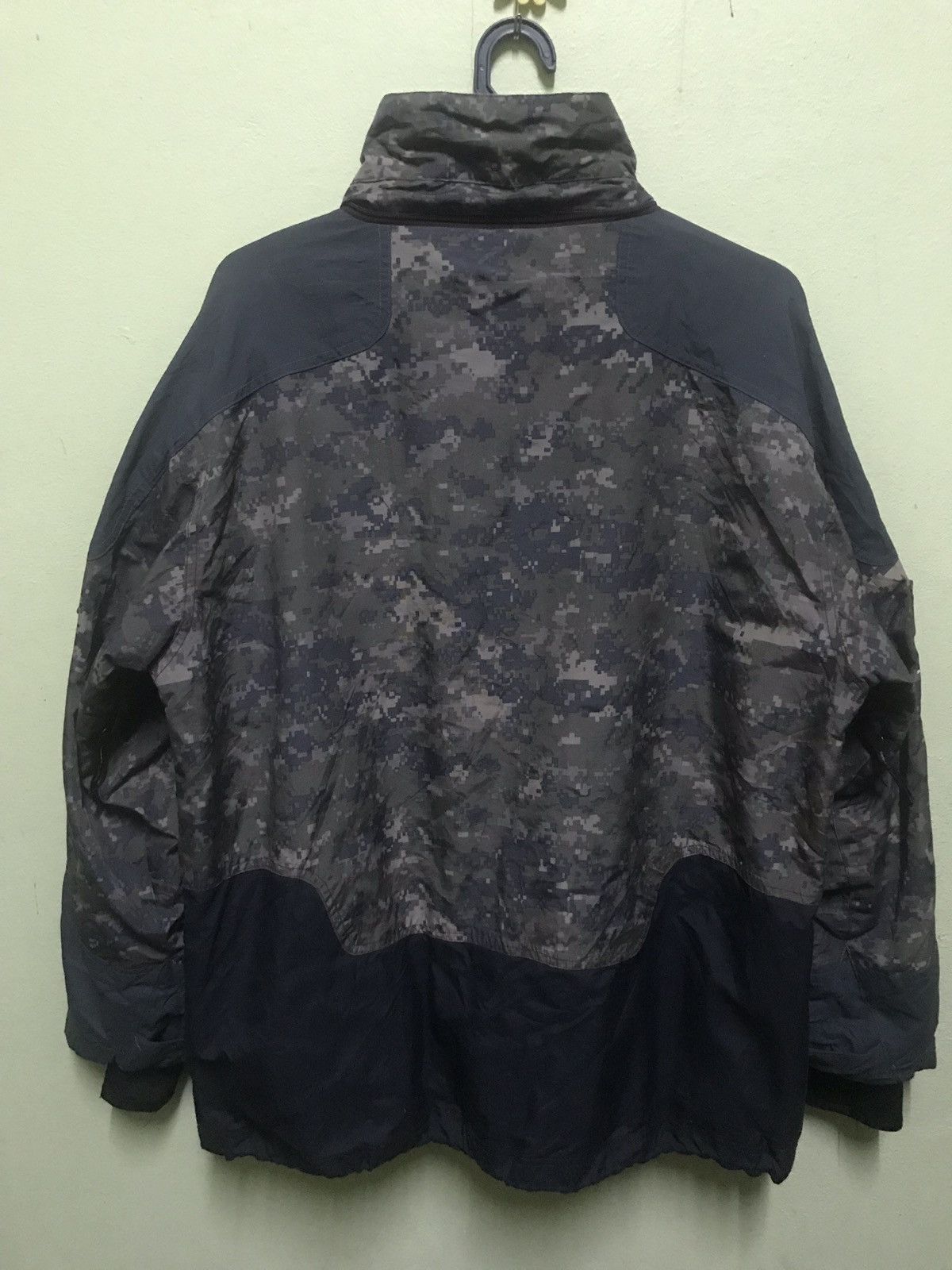 Japanese Brand Active Rider Ski Camouflage Digital Jacket Size US M / EU 48-50 / 2 - 13 Thumbnail