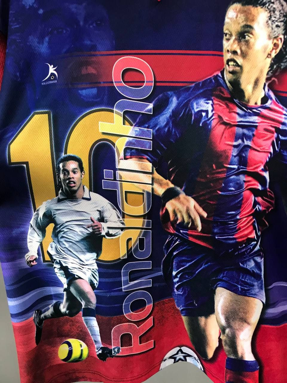 Vintage Ronaldinho overprinted vintage sportwear tee Size US XL / EU 56 / 4 - 3 Thumbnail