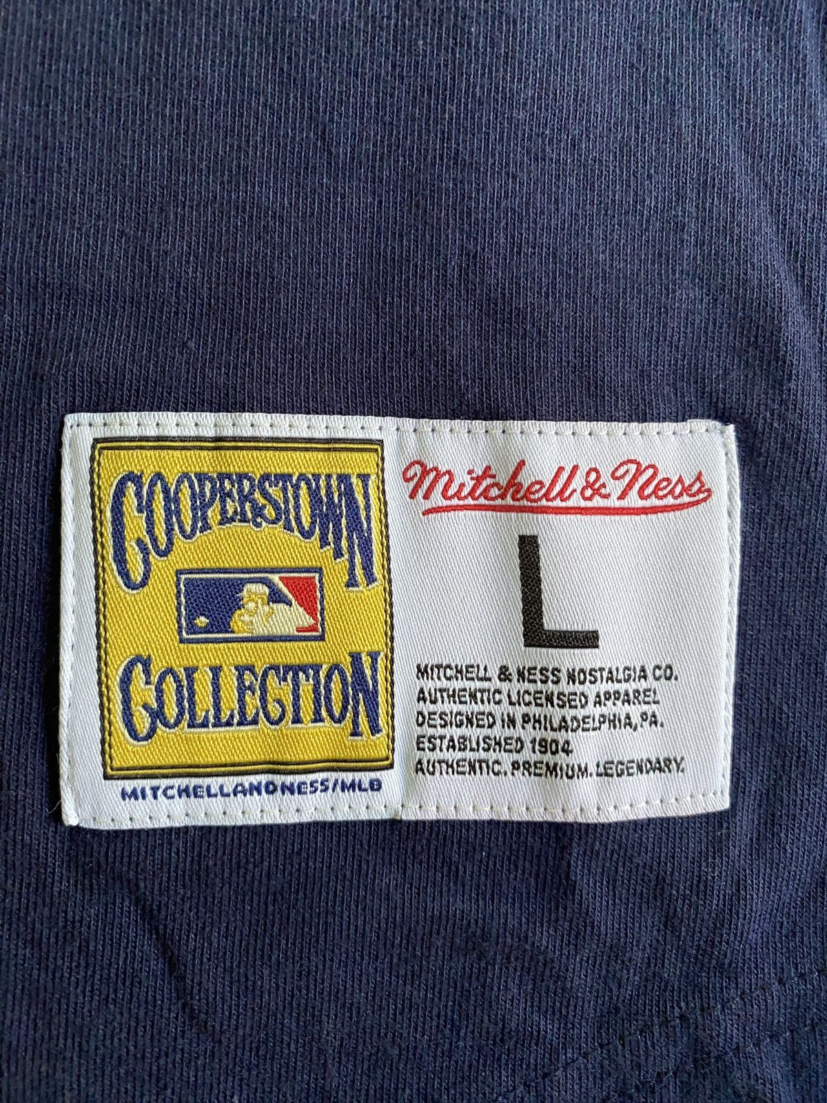 Cooperstown Collection Chicago White Sox Mitchell & Ness Retro Jersey Baseball Tee Size US L / EU 52-54 / 3 - 3 Thumbnail