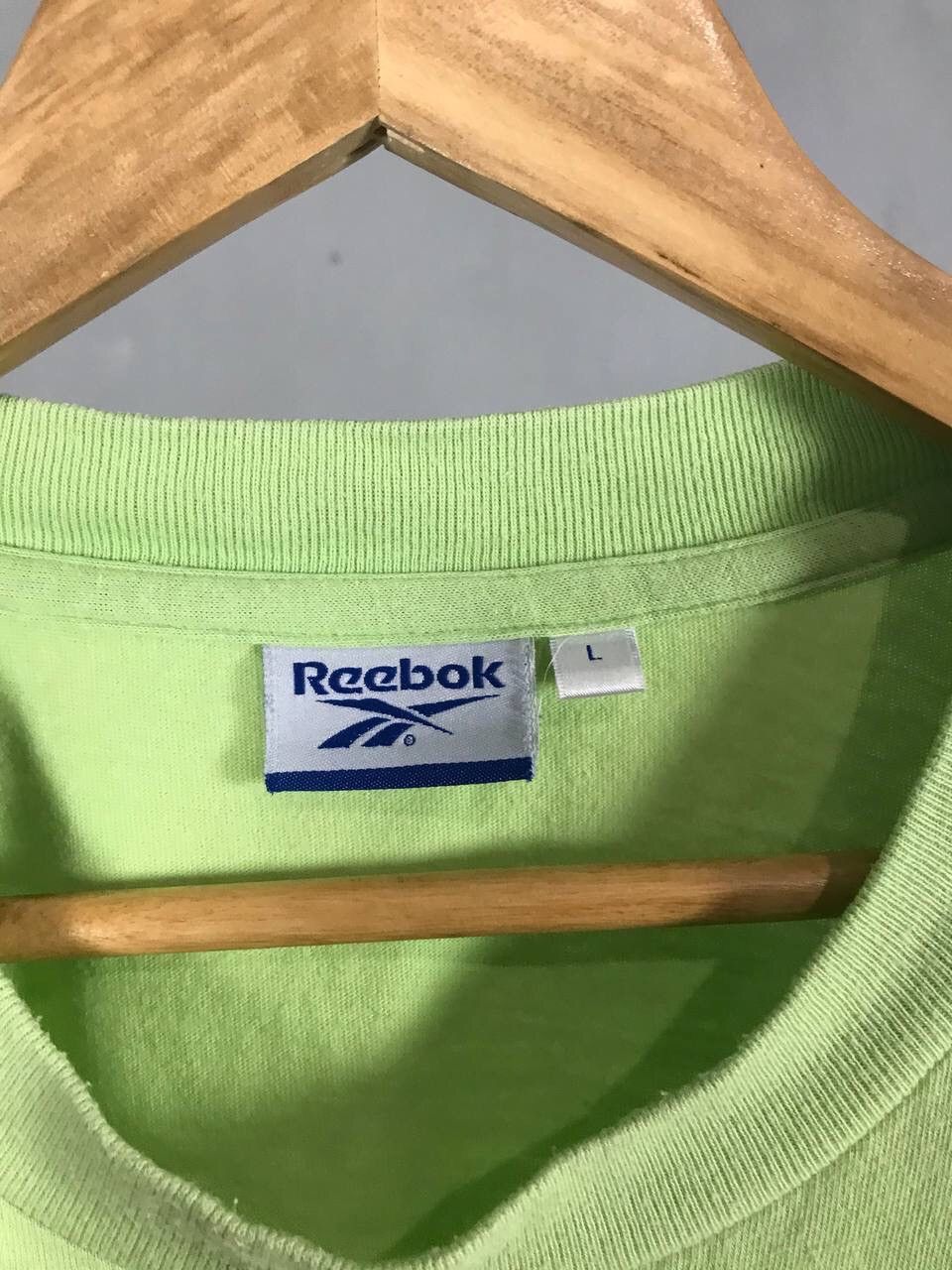 Reebok × Vintage Reebok vintage streetwear overprinted tee Size US L / EU 52-54 / 3 - 4 Thumbnail