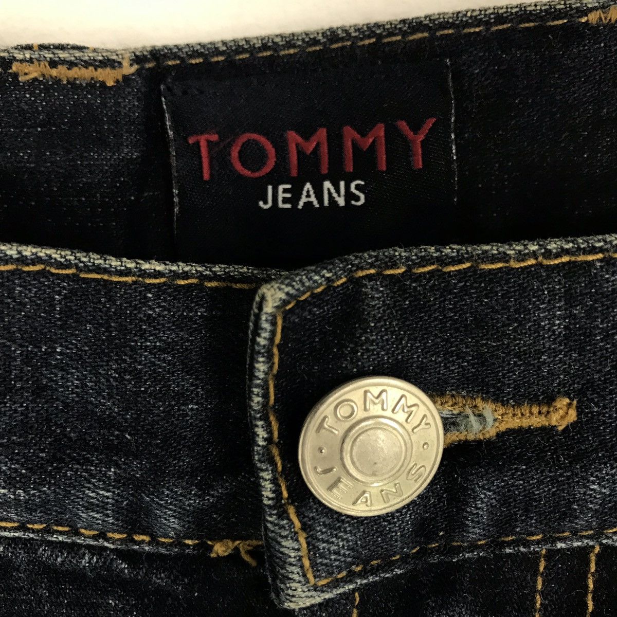 Tommy Hilfiger Vintage Tommy Hilfiger Denim Pants Fashion Streetwear Size US 31 - 5 Thumbnail