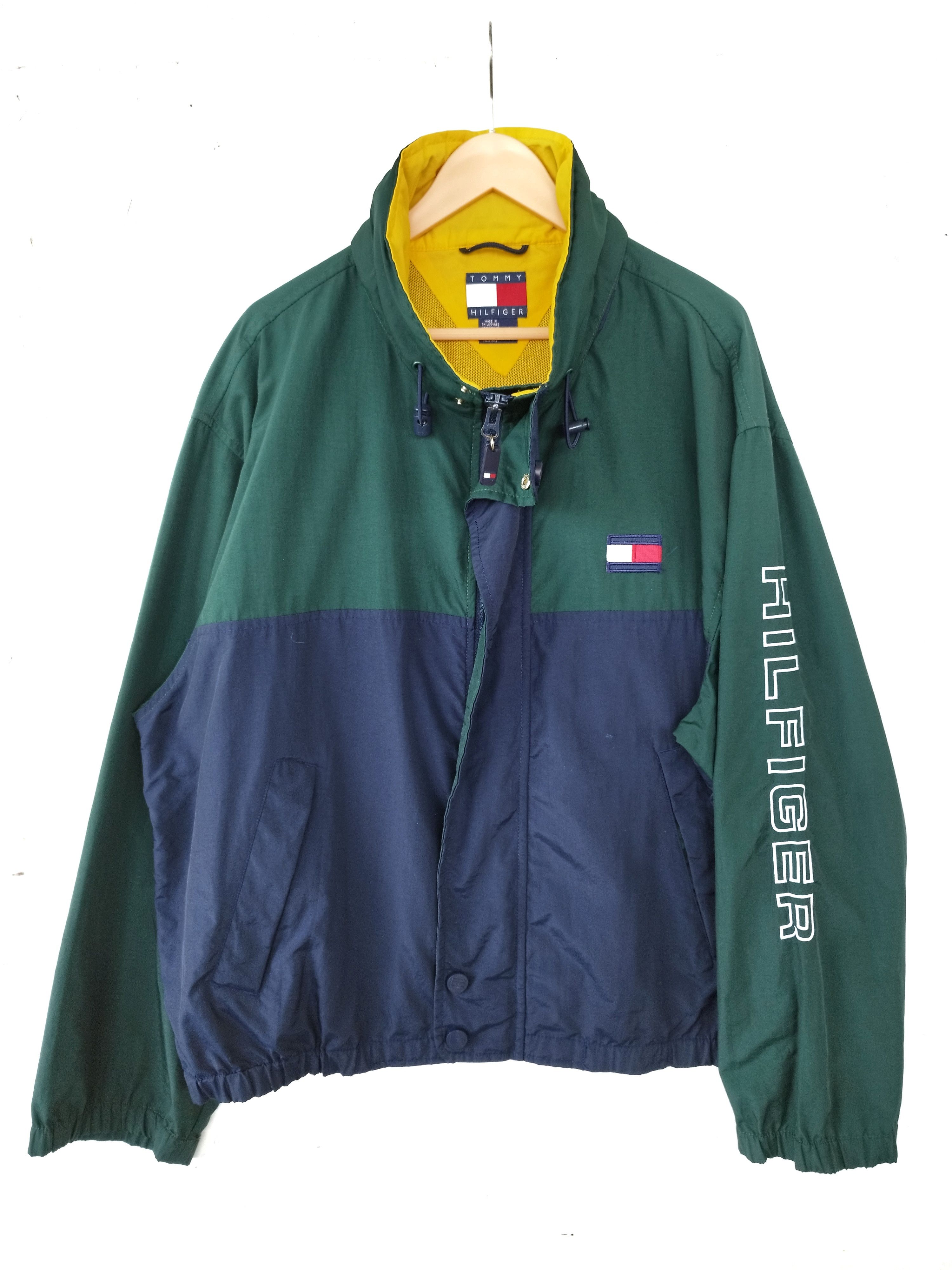 Tommy Hilfiger Vintage 90s Vintage Tommy Hilfiger jacket colour block Size US L / EU 52-54 / 3 - 1 Thumbnail