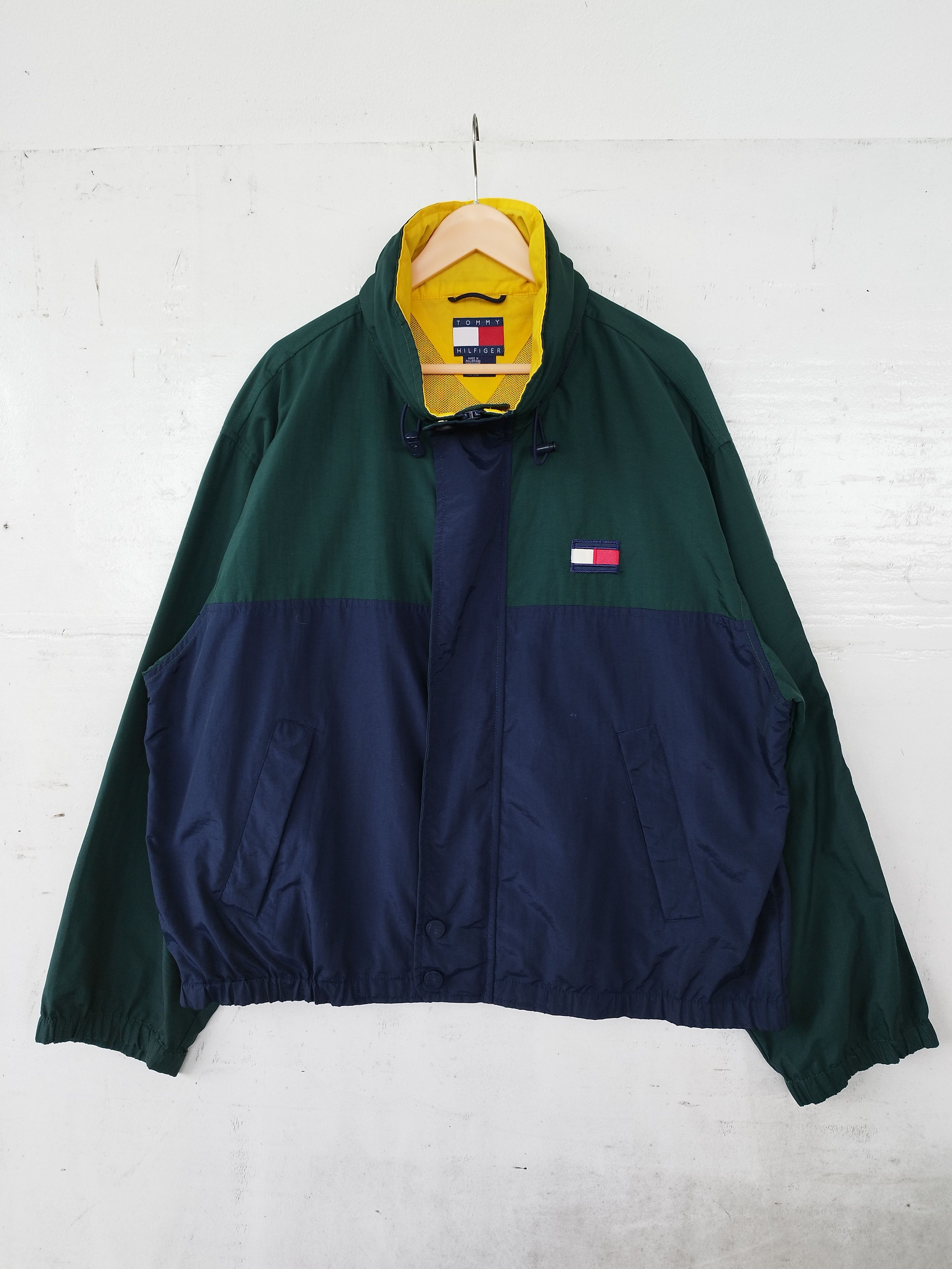 Tommy Hilfiger Vintage 90s Vintage Tommy Hilfiger jacket colour block Size US L / EU 52-54 / 3 - 3 Thumbnail