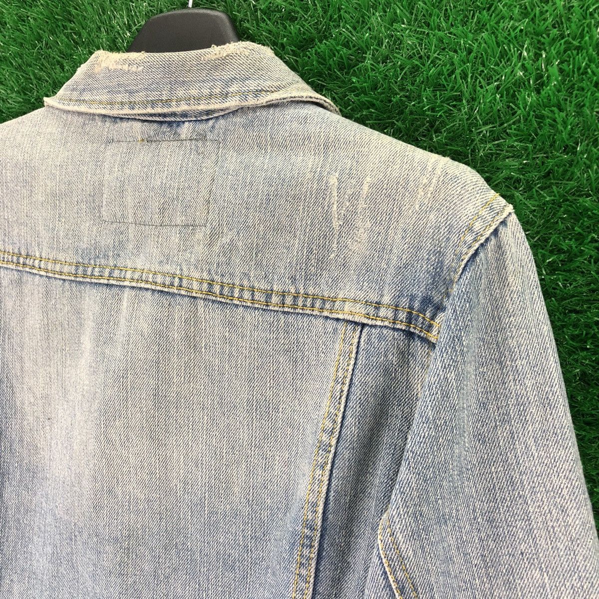 Japanese Brand Vintage 90's Trucker Denim Jacket Faded Distressed Style Size S / US 4 / IT 40 - 5 Thumbnail