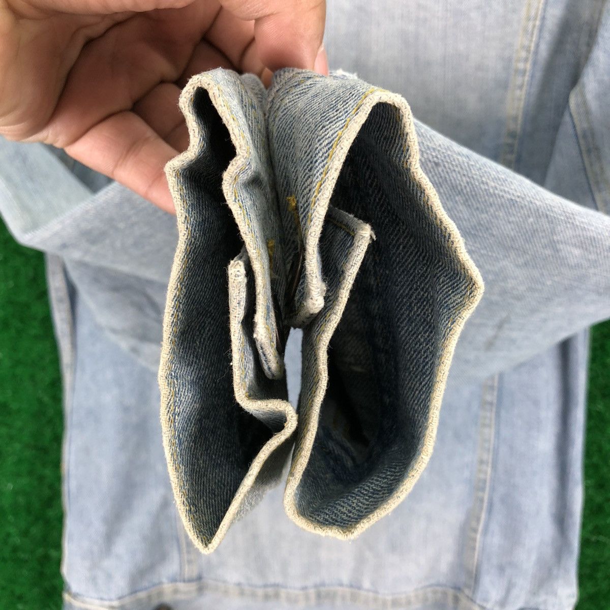 Japanese Brand Vintage 90's Trucker Denim Jacket Faded Distressed Style Size S / US 4 / IT 40 - 11 Thumbnail