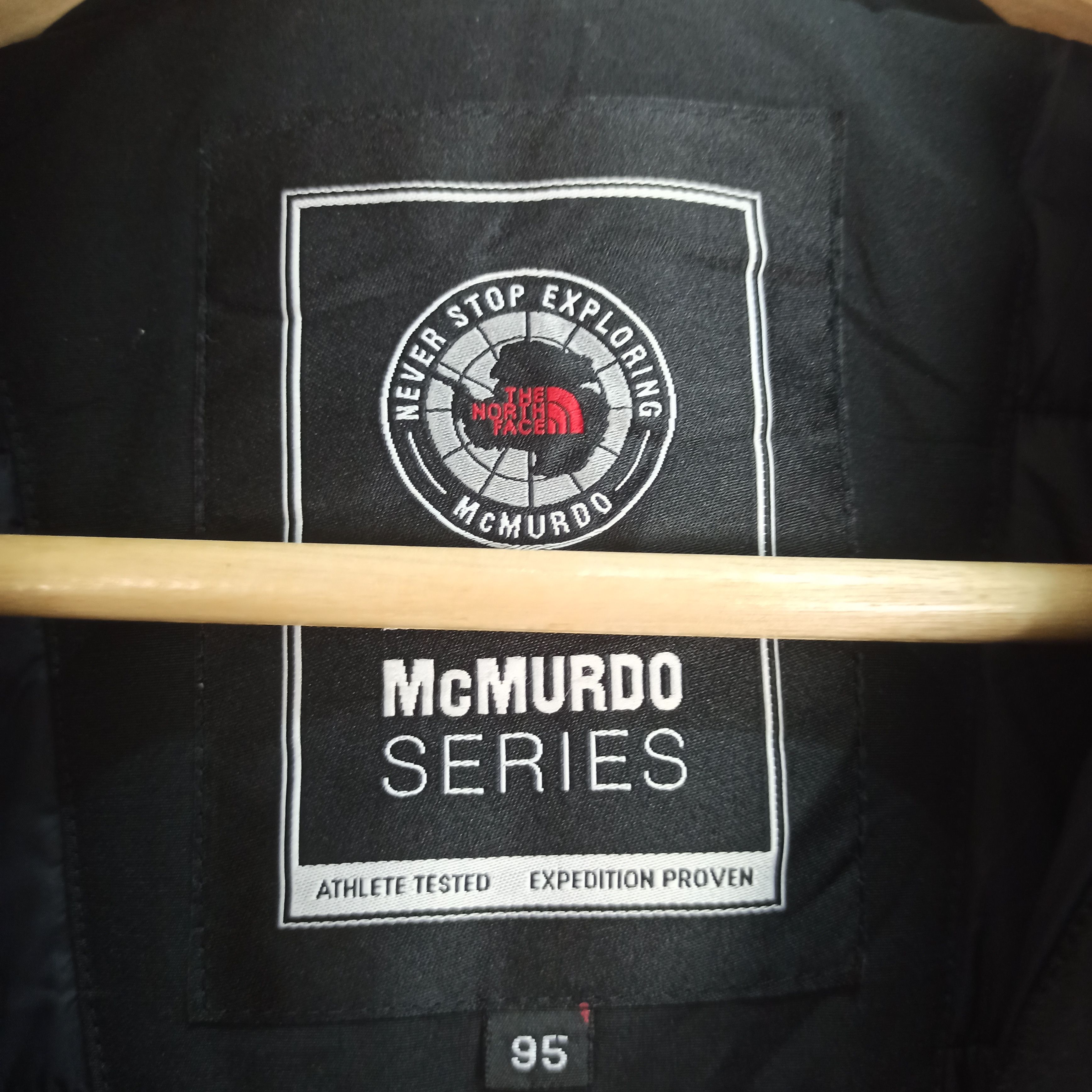 The North Face THE NORTH FACE MCMURDO FINE ALPINE EQUIPMENT JACKET Size M / US 6-8 / IT 42-44 - 15 Thumbnail
