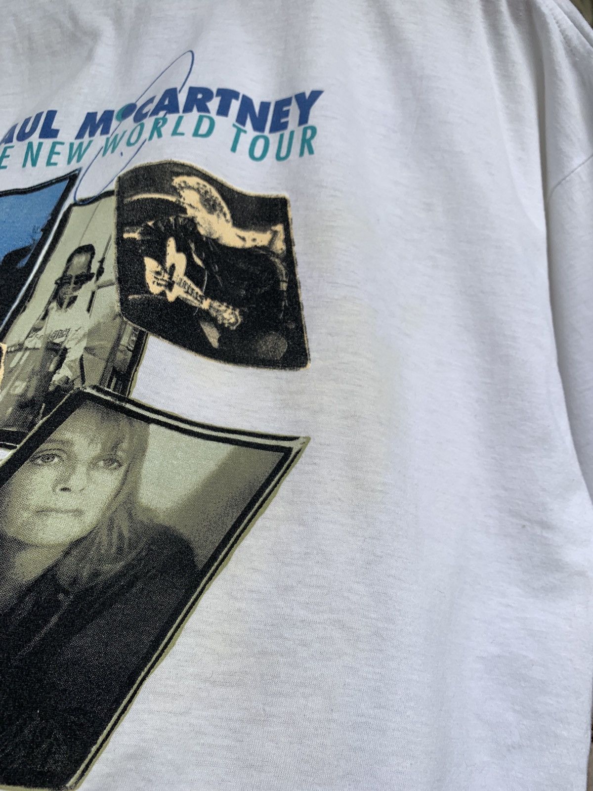 Band Tees 1993 Vintage Paul McCartney The New World Tour T-Shirt Size US XL / EU 56 / 4 - 17 Thumbnail