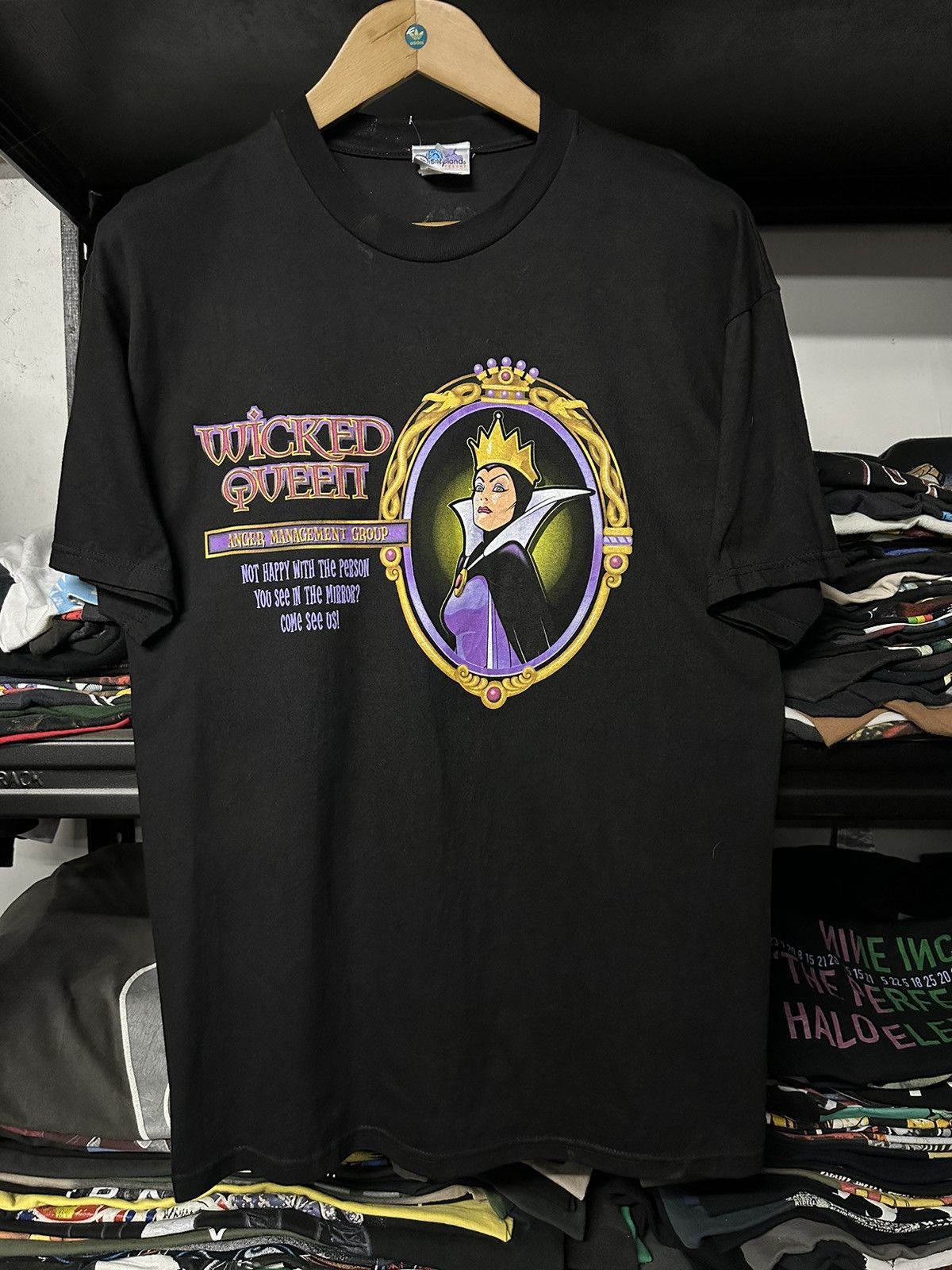 Disney Vintage Wicked Queen Disneyland Tee Size US L / EU 52-54 / 3 - 1 Thumbnail