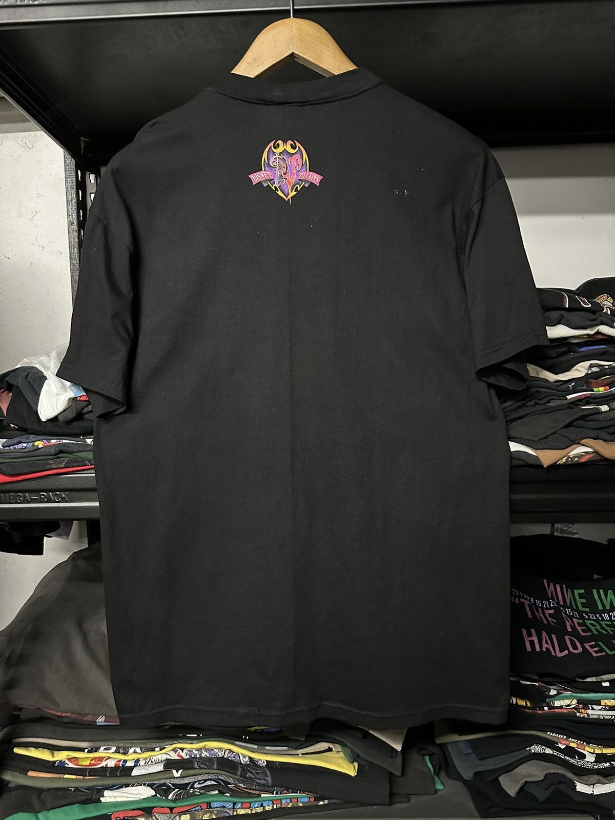 Disney Vintage Wicked Queen Disneyland Tee Size US L / EU 52-54 / 3 - 8 Thumbnail