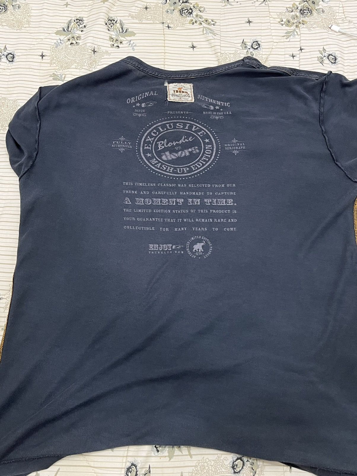 Band Tees B17. BLONDIE VS THE DOORS BY TRUNK LTD Size US M / EU 48-50 / 2 - 10 Thumbnail