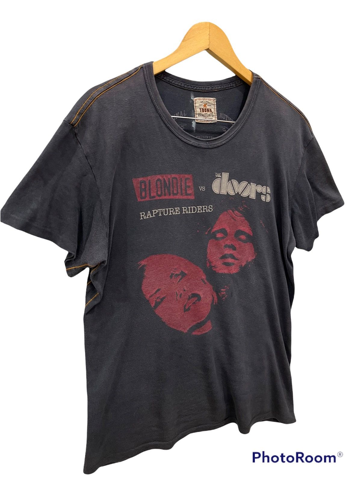 Band Tees B17. BLONDIE VS THE DOORS BY TRUNK LTD Size US M / EU 48-50 / 2 - 3 Thumbnail