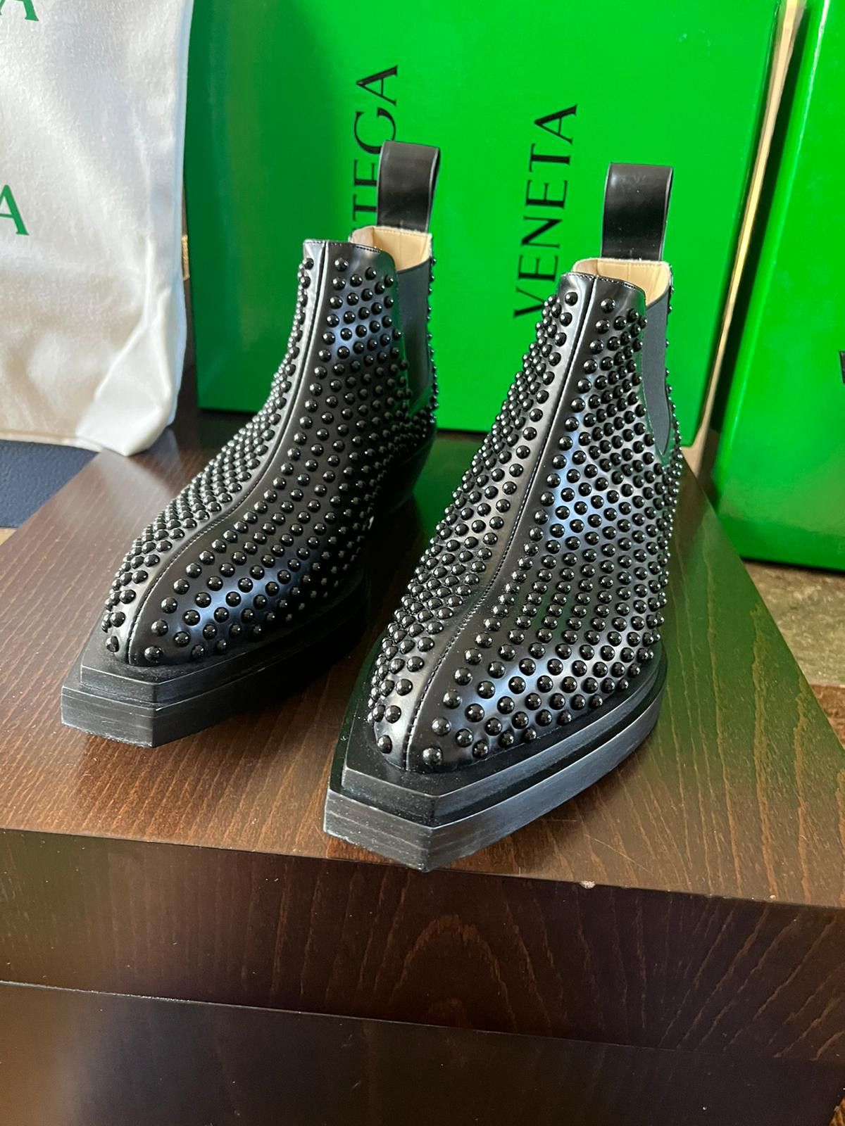 Bottega Veneta o1rshd1 Bullet Dotted Osaka Shine Calf Boots in Black Size US 8 / EU 41 - 7 Thumbnail