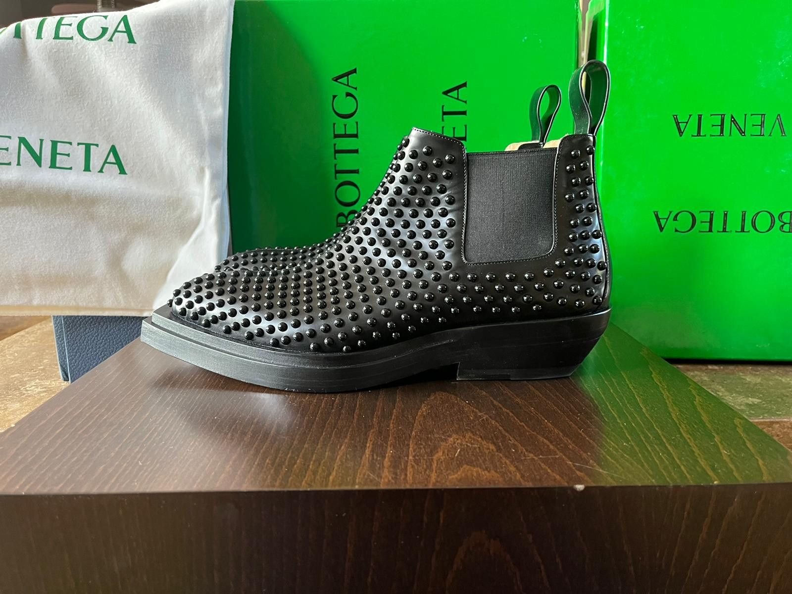 Bottega Veneta o1rshd1 Bullet Dotted Osaka Shine Calf Boots in Black Size US 8 / EU 41 - 14 Thumbnail