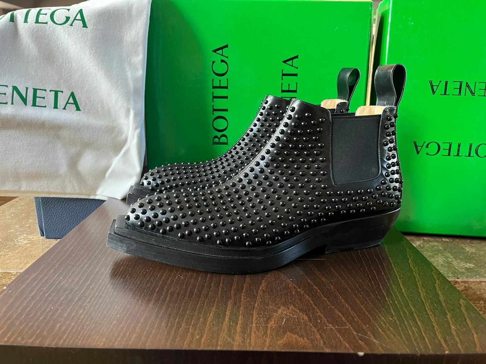 Bottega Veneta o1rshd1 Bullet Dotted Osaka Shine Calf Boots in Black Size US 8 / EU 41 - 5 Thumbnail