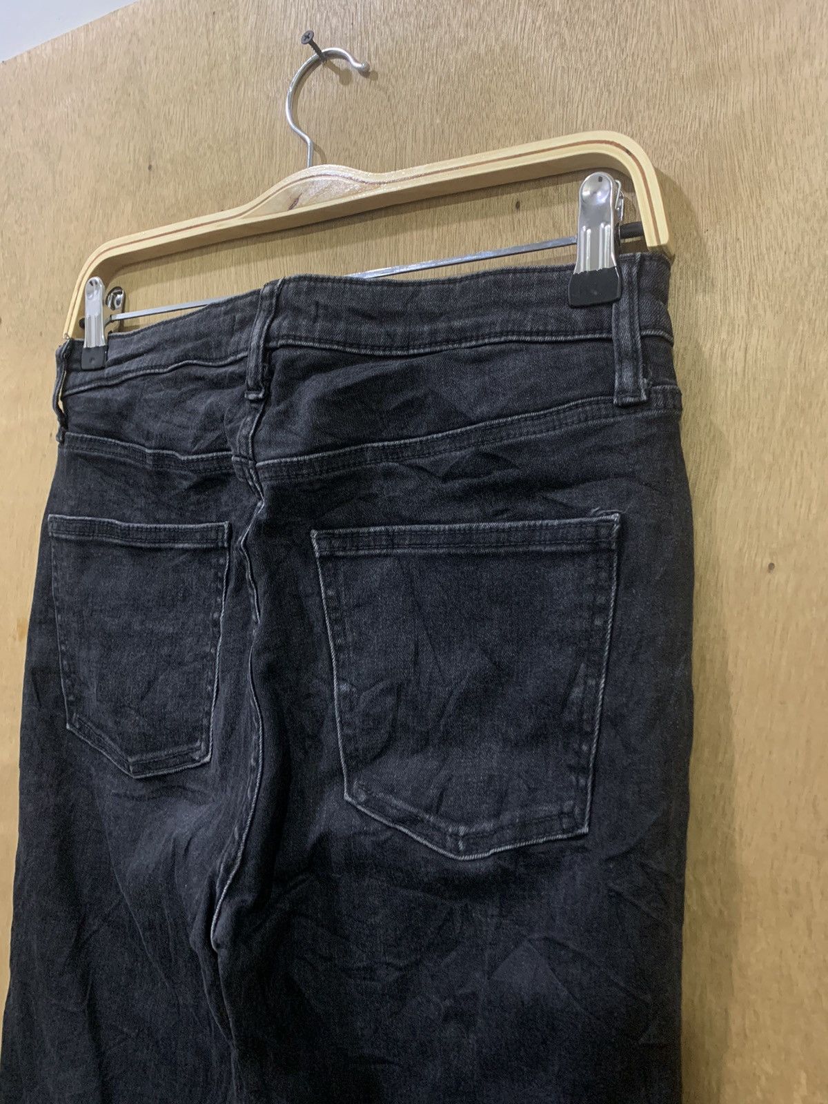 Undercover × Uniqlo UNIQLO Vintage Distressed Denim Rugged Skinny Slimfit Jeans Size US 28 / EU 44 - 14 Thumbnail