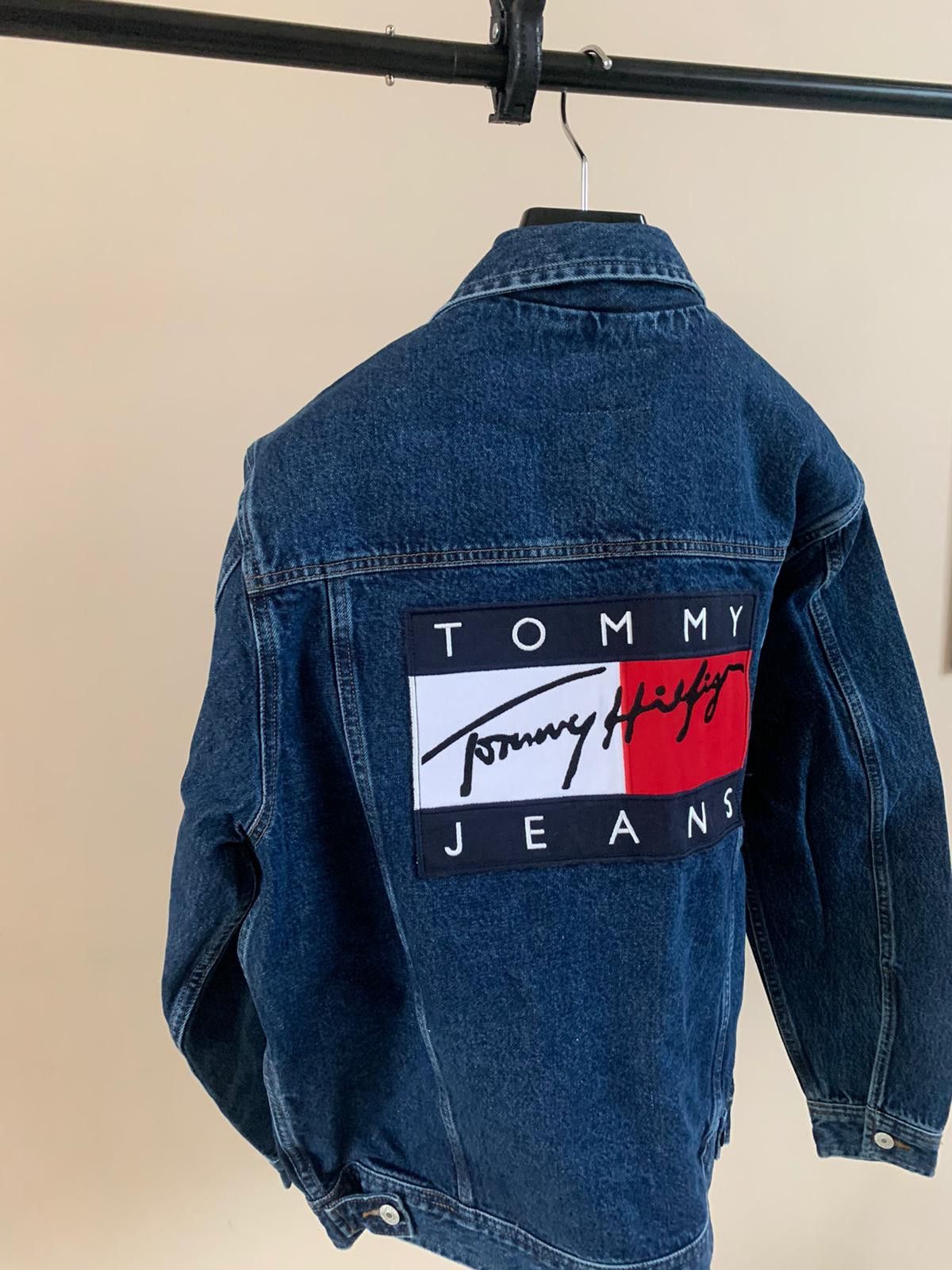 Tommy Hilfiger Q:2 / TJM 90s Style Unisex Denim Jacket in Indigo Size US L / EU 52-54 / 3 - 2 Thumbnail