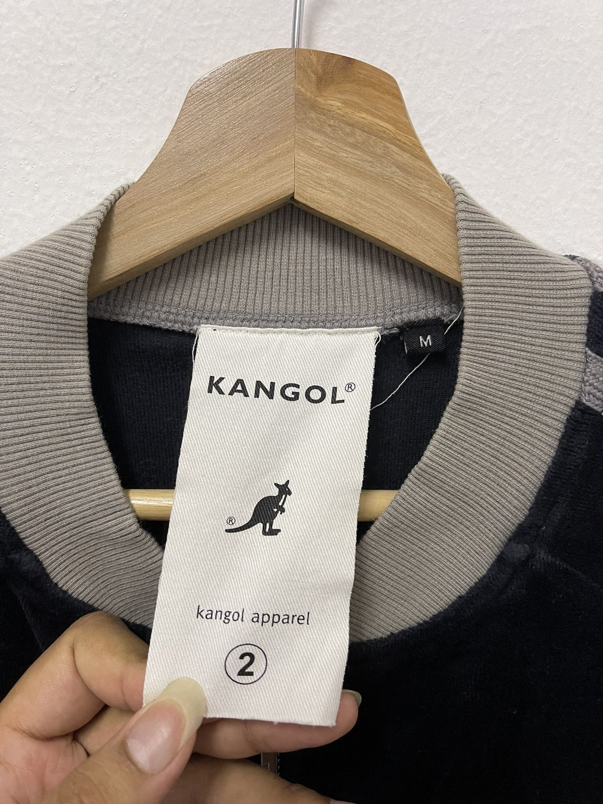 Kangol × Vintage Vintage Kangol Velvet Mini Logo Zip Up Jacket Size US M / EU 48-50 / 2 - 7 Thumbnail