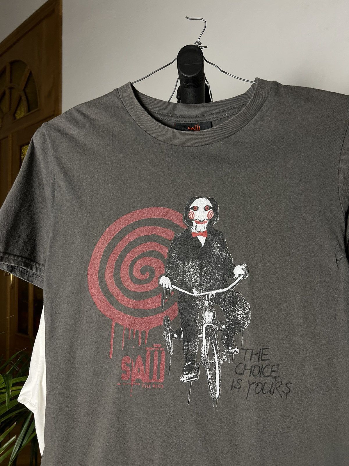 Expert Horror Vintage Saw Movie Horror tee T-shirt Size US S / EU 44-46 / 1 - 2 Thumbnail
